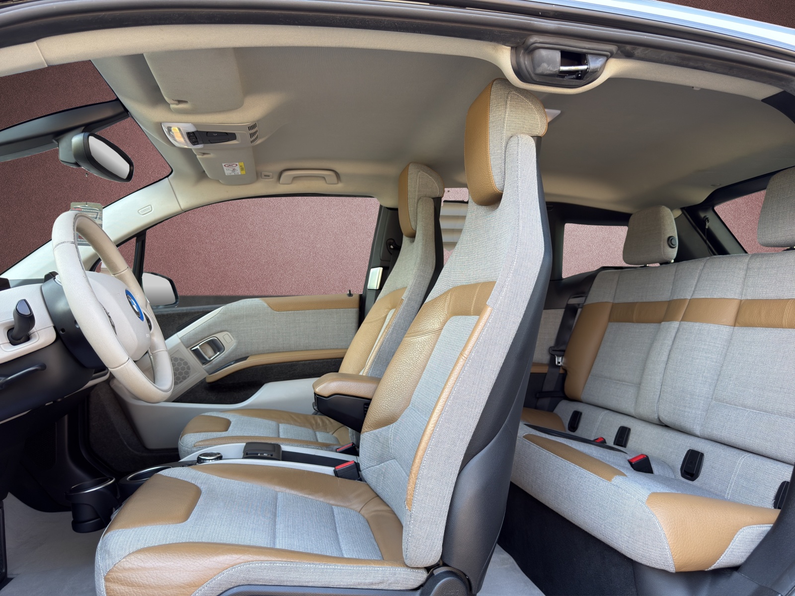 BMW i3 (60Ah)-image-11
