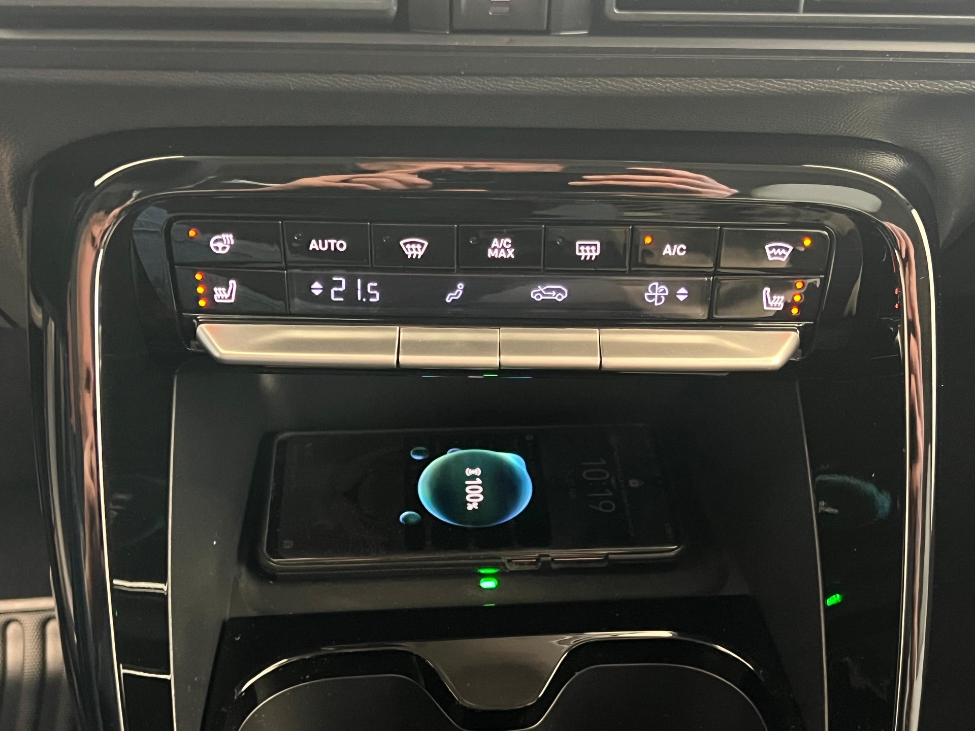 CITROEN C3 1.2 Hybrid Edition Tricolore-image-26