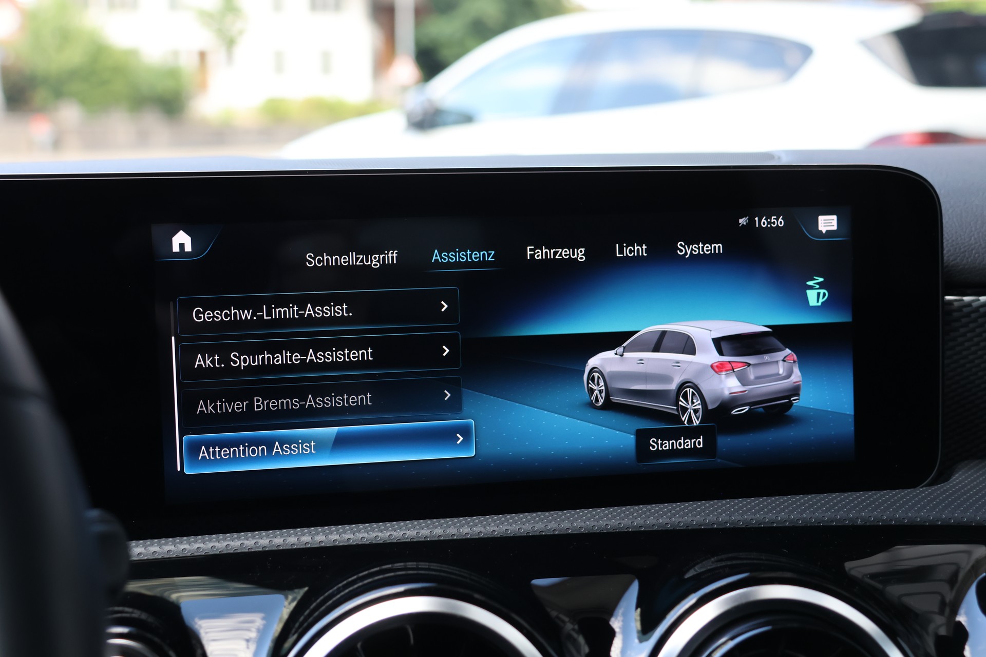 MERCEDES-BENZ A 180 Night Star 7G-DCT (CH)-image-21