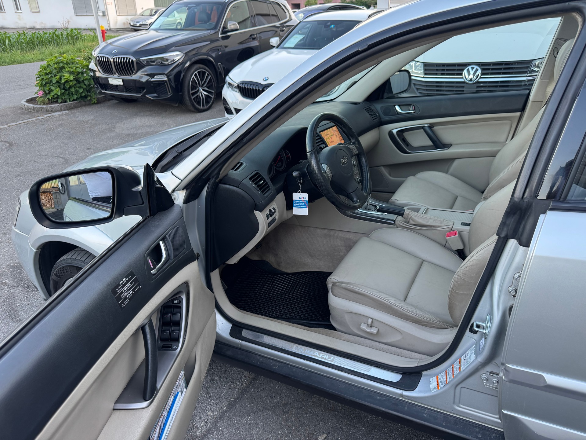 SUBARU Outback 3.0R AWD H6 Automatic-image-13