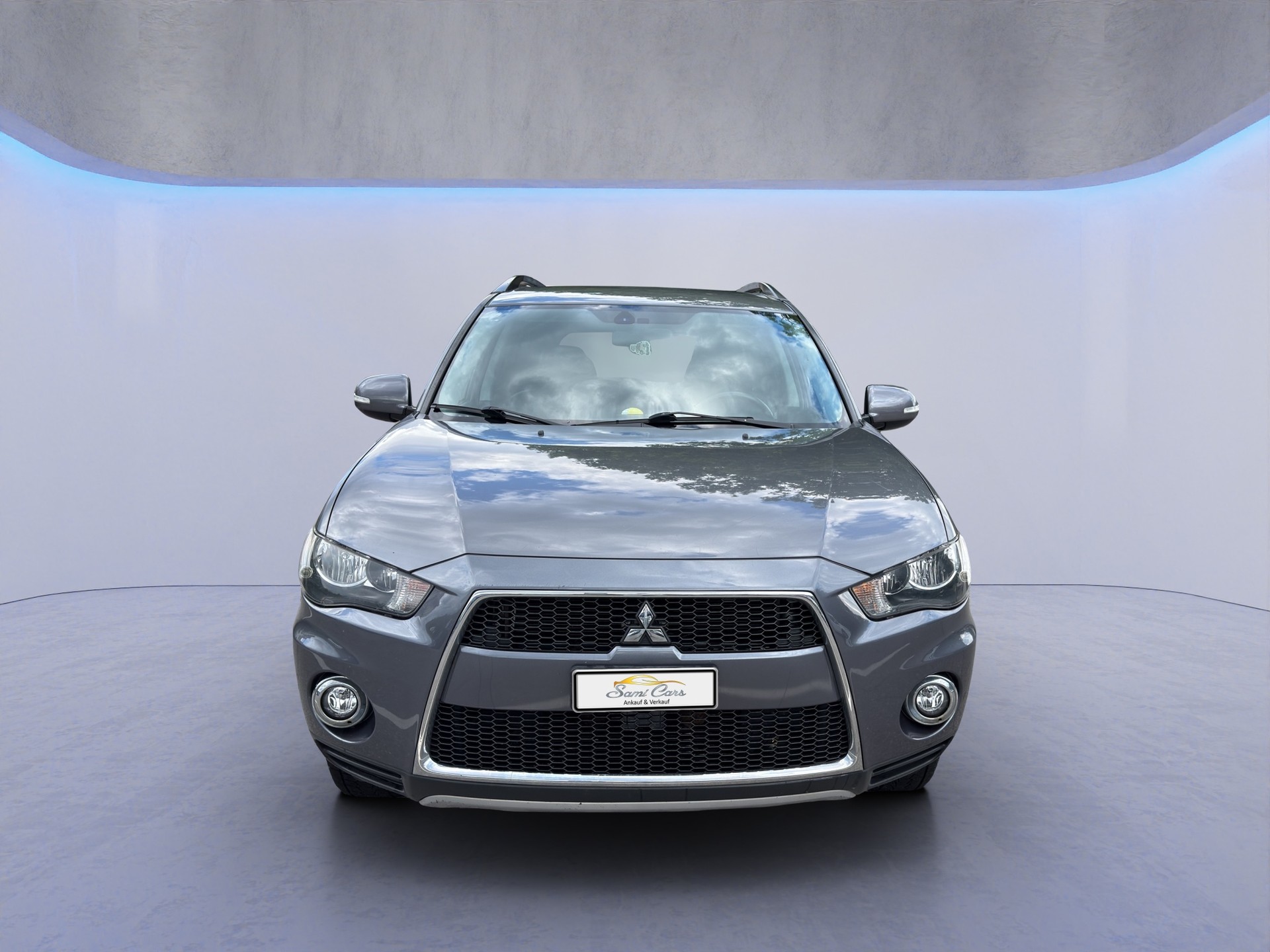 MITSUBISHI Outlander 2.2 DID Inform 4WD-image-0