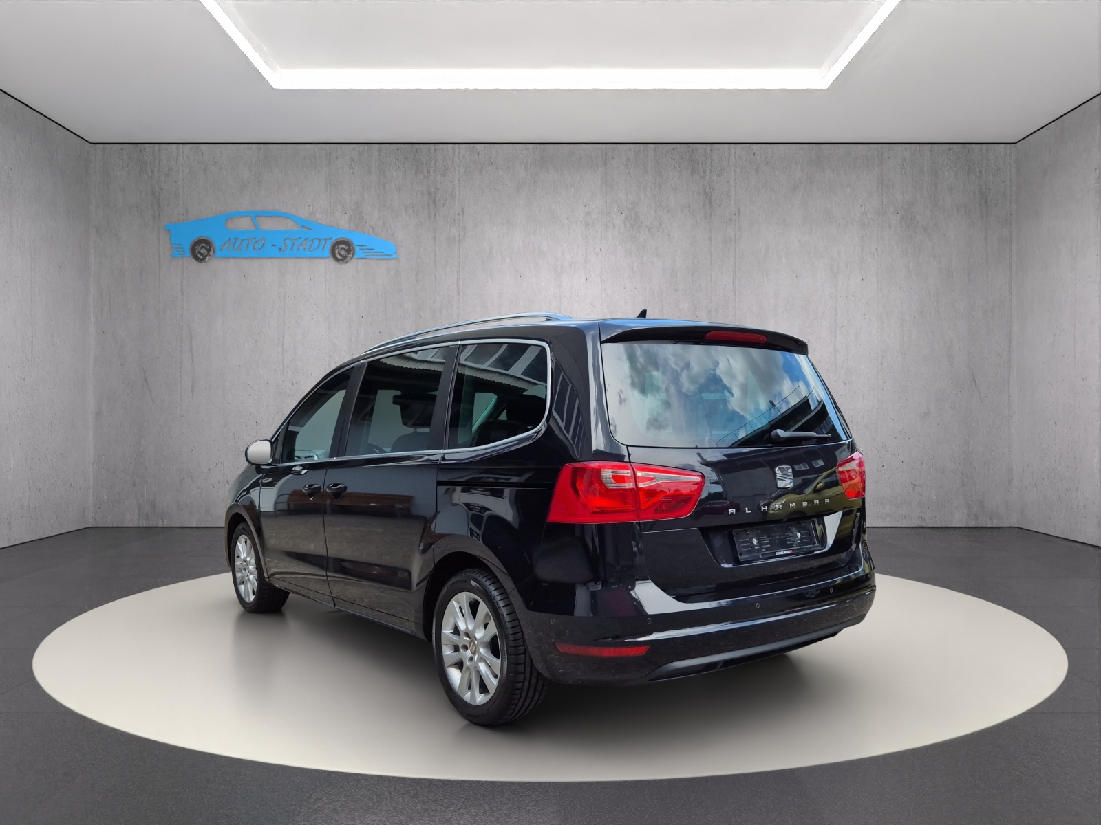 SEAT Alhambra 2.0 TDI Style Viva Eco DSG-image-2