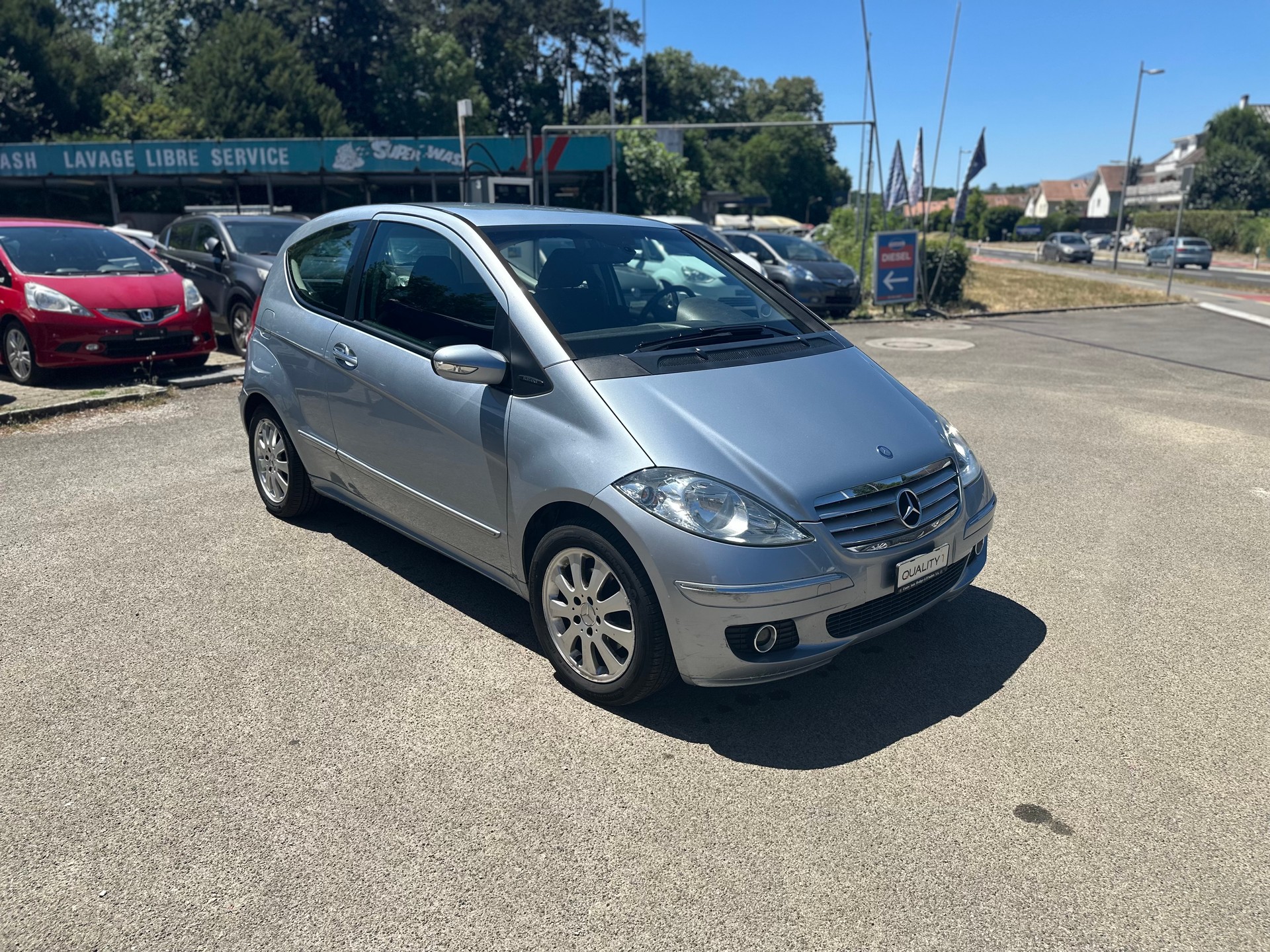 MERCEDES-BENZ A 200 T Elégance-image-1