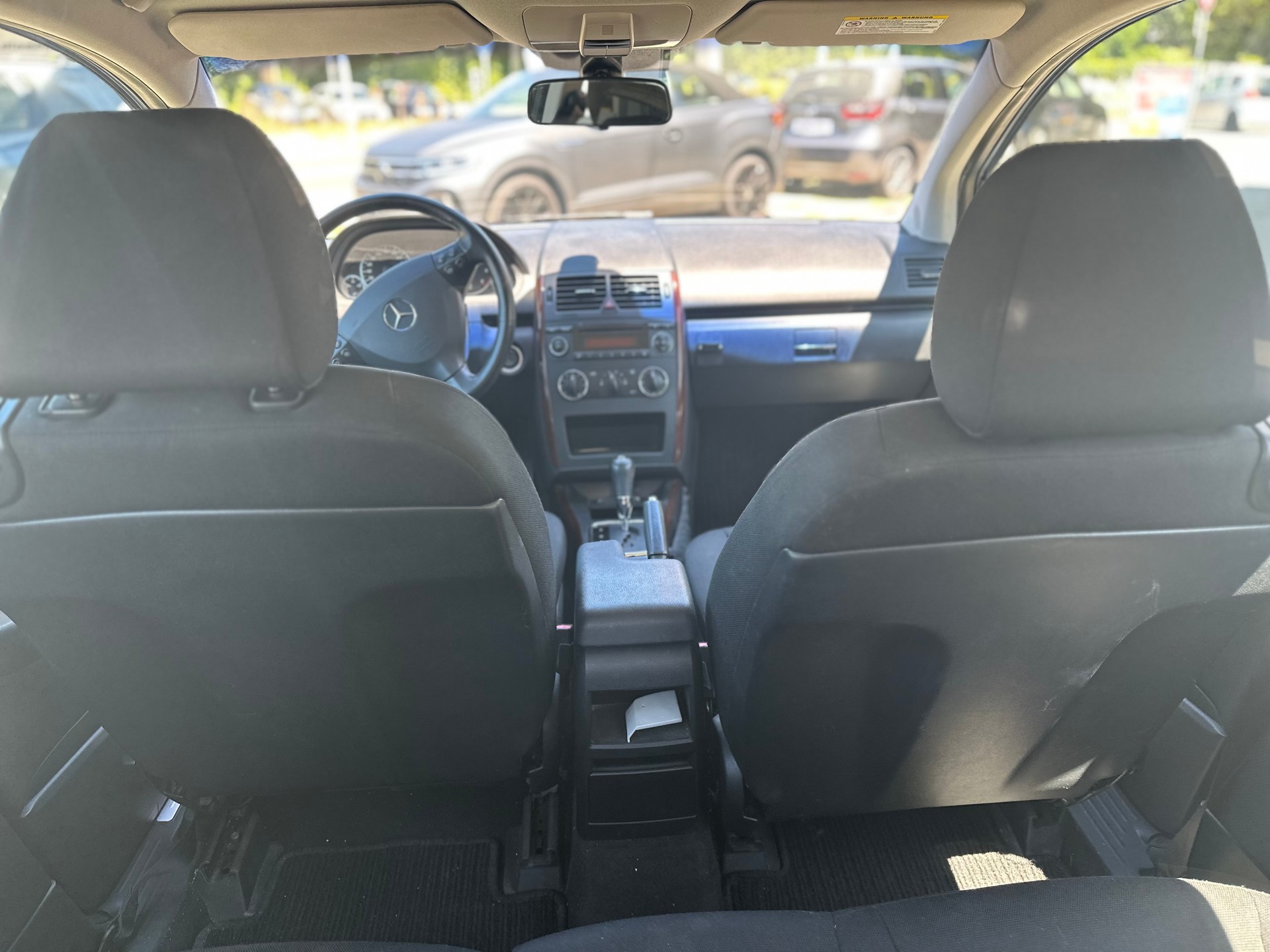 MERCEDES-BENZ A 200 T Elégance-image-9