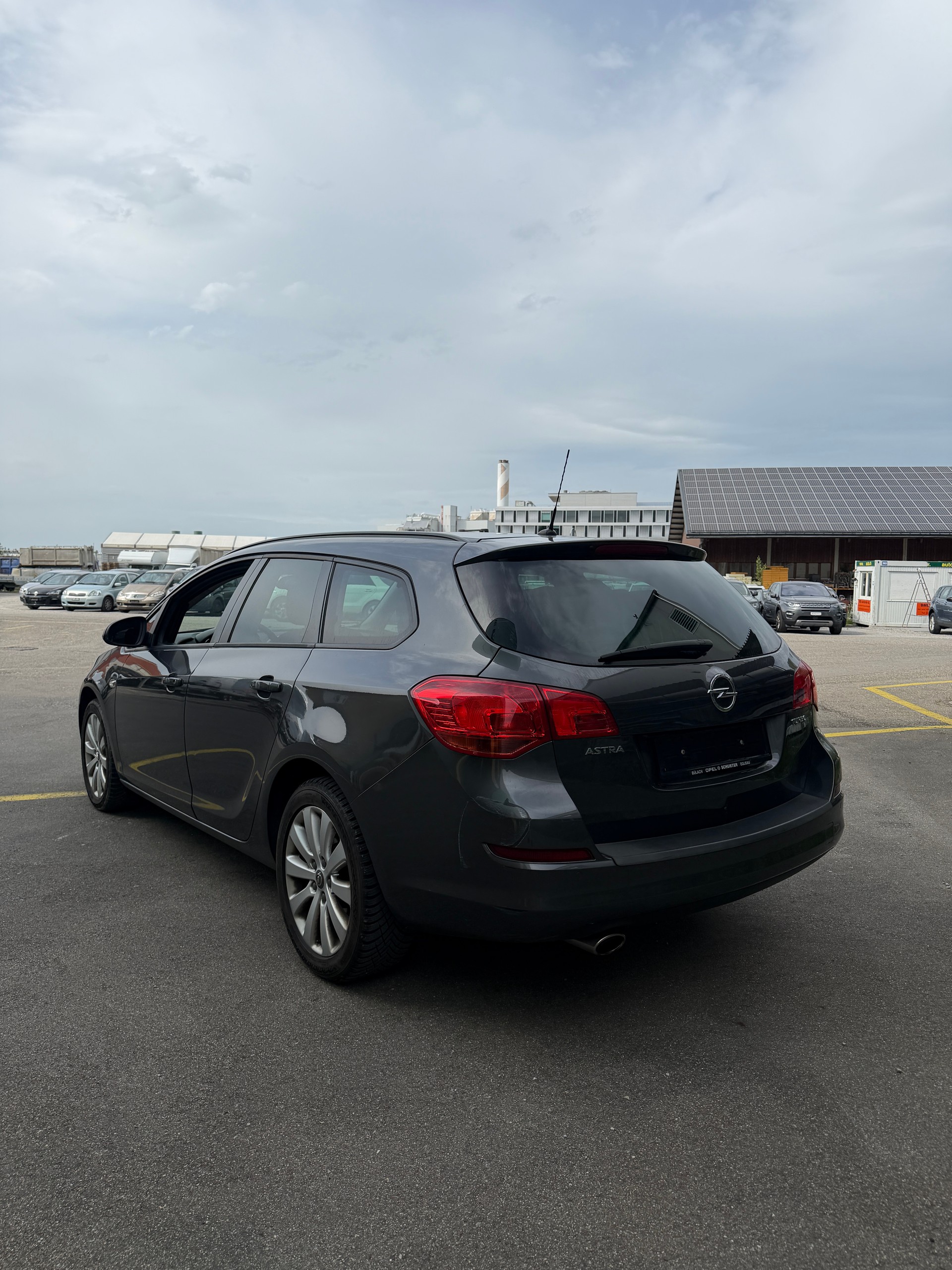 OPEL Astra SportsTourer 1.6i 16V Turbo Enjoy Automatic-image-4