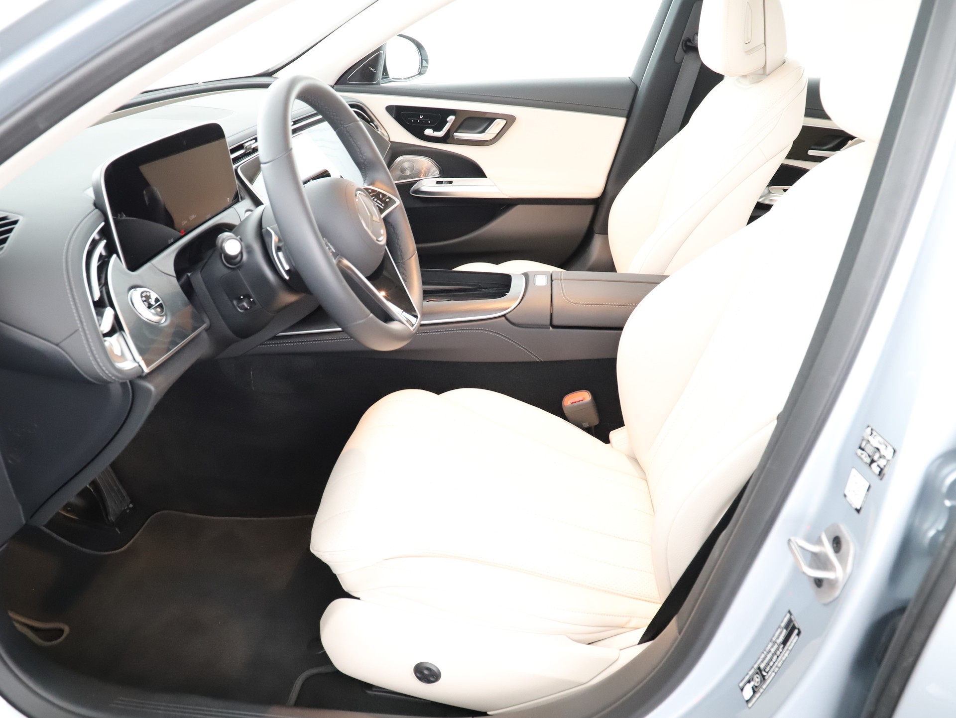MERCEDES-BENZ E 450 T 9G-Tronic 4Matic-image-8