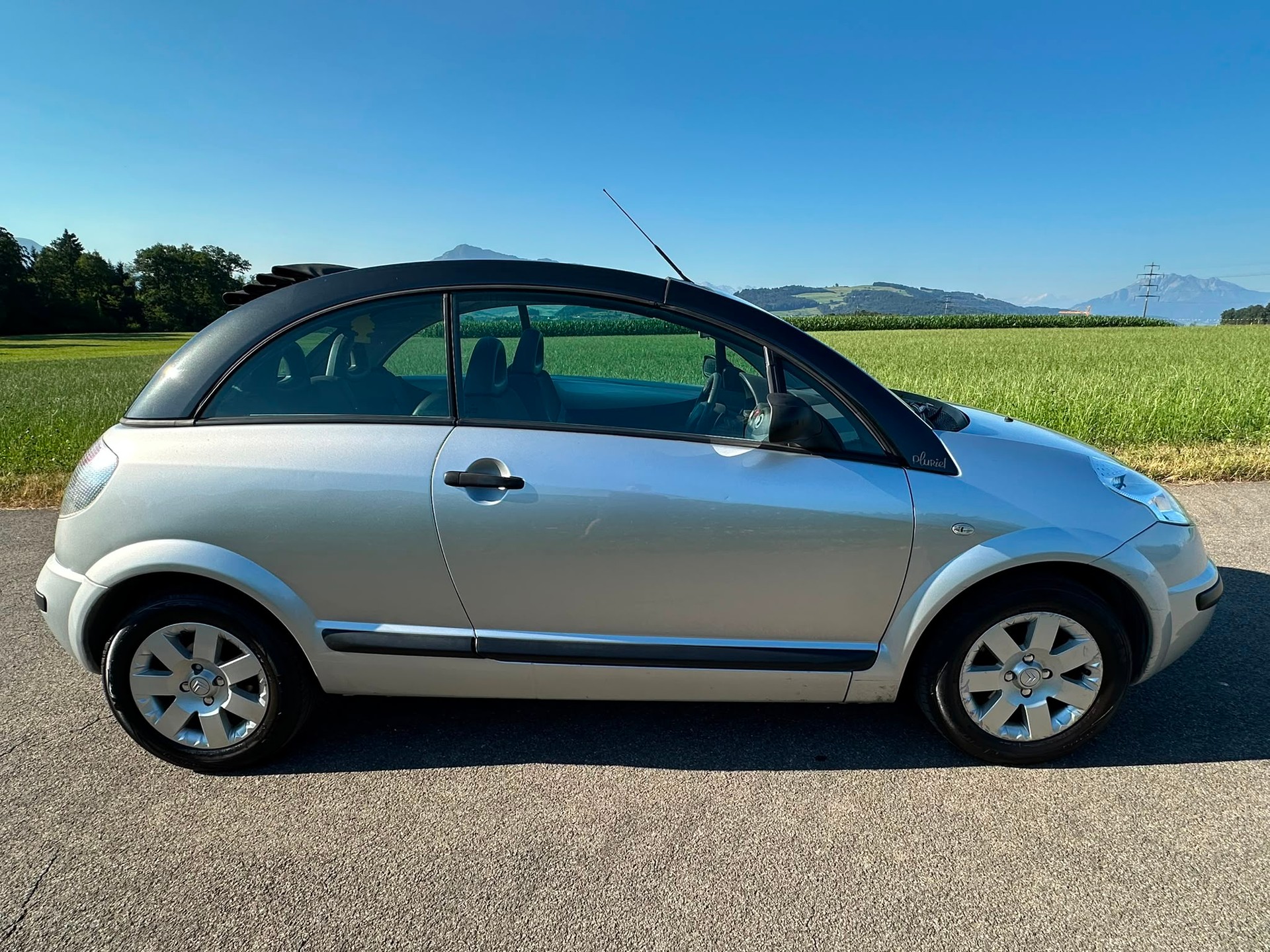 CITROEN C3 Pluriel 1.6i 16V-image-4