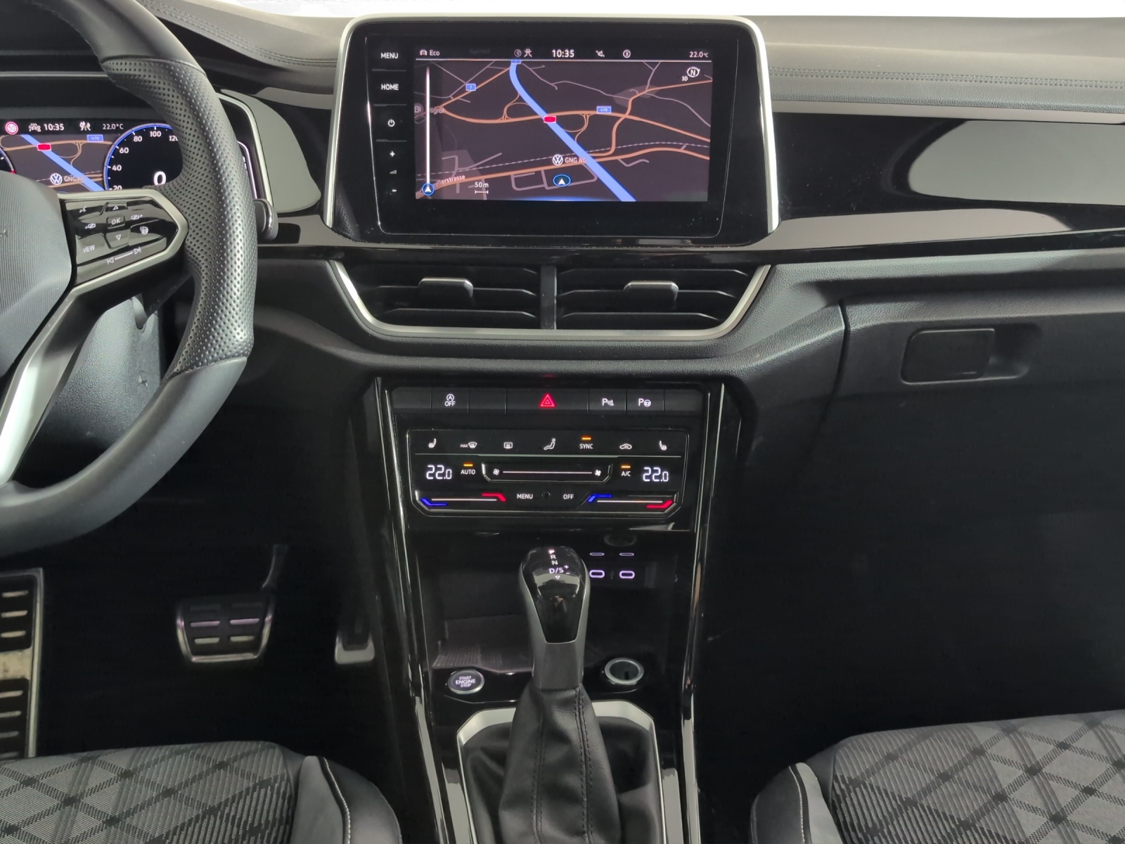 VW T-Roc 2.0 TSI R-Line DSG 4Motion-image-10