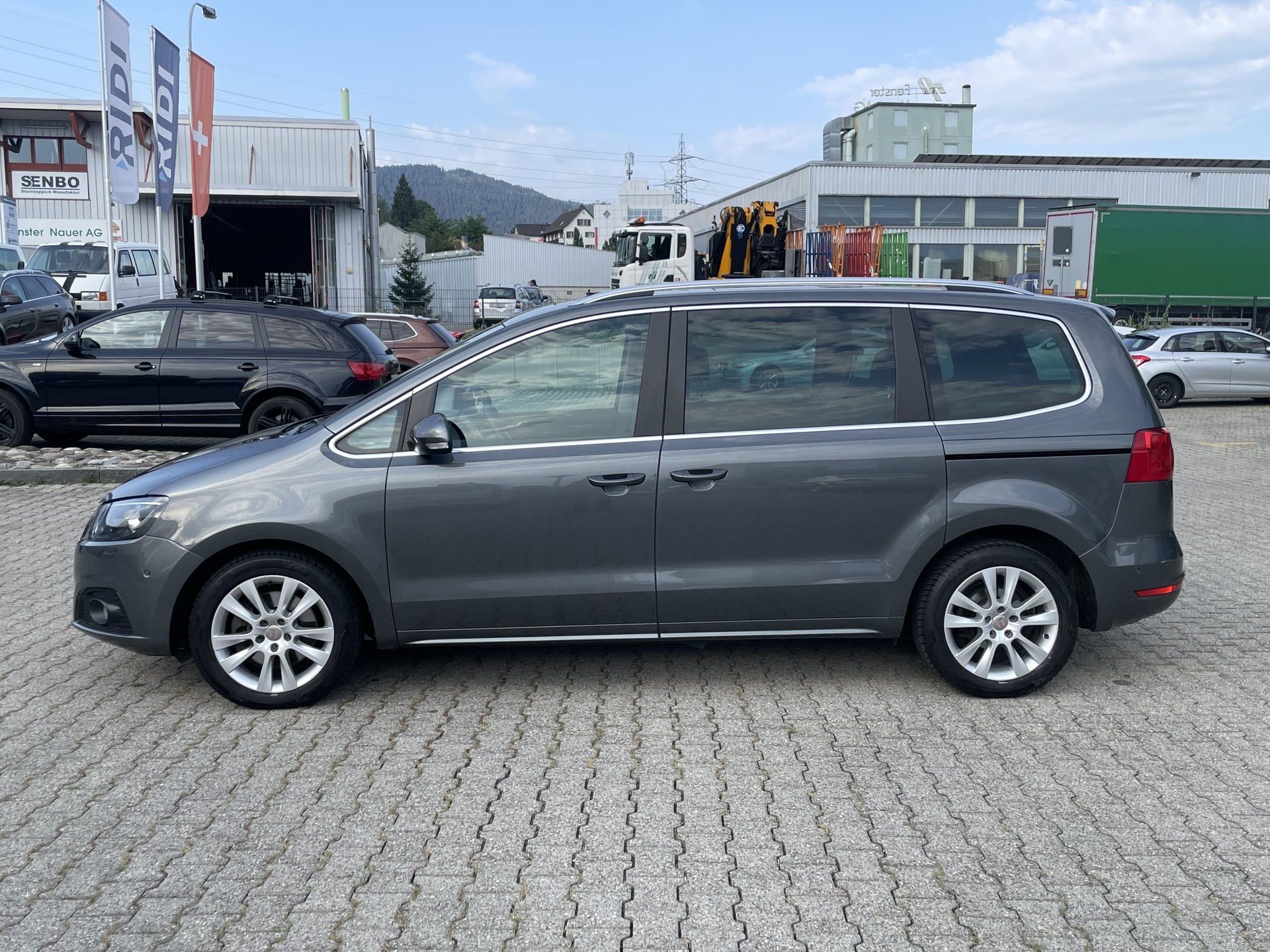 SEAT Alhambra 2.0 TDI Reference 4x4-image-2