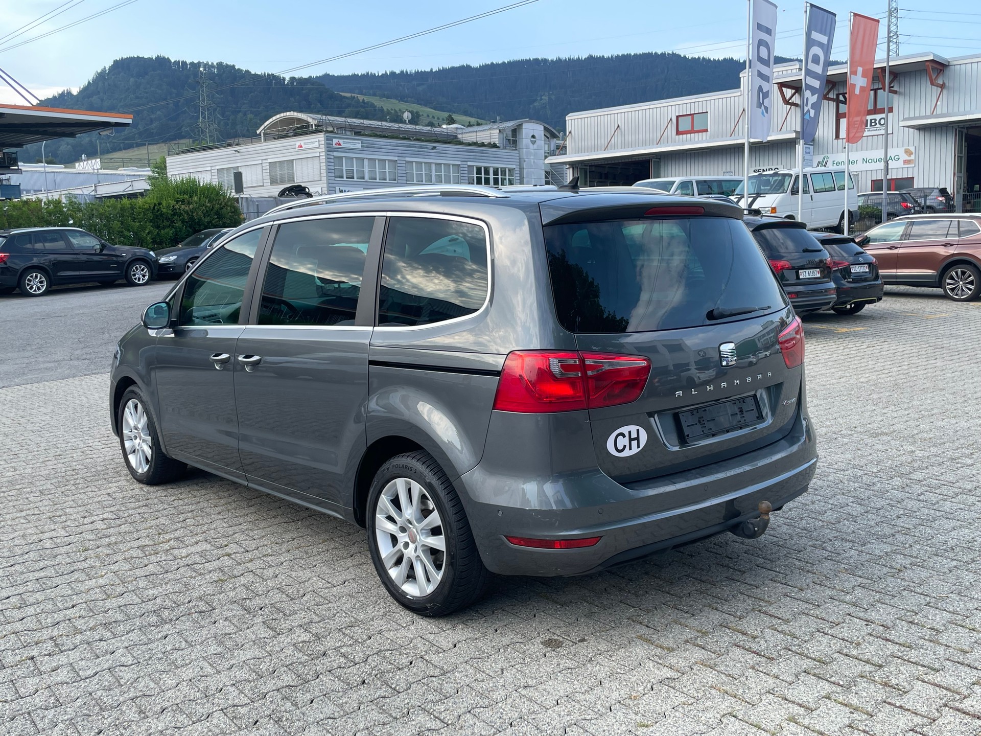 SEAT Alhambra 2.0 TDI Reference 4x4-image-3