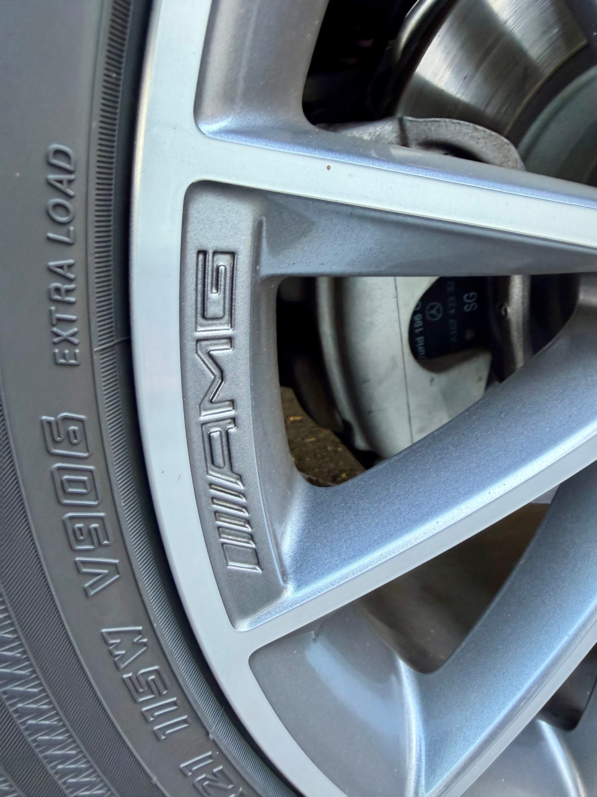MERCEDES-BENZ GLE 450 AMG Line 4matic-image-11