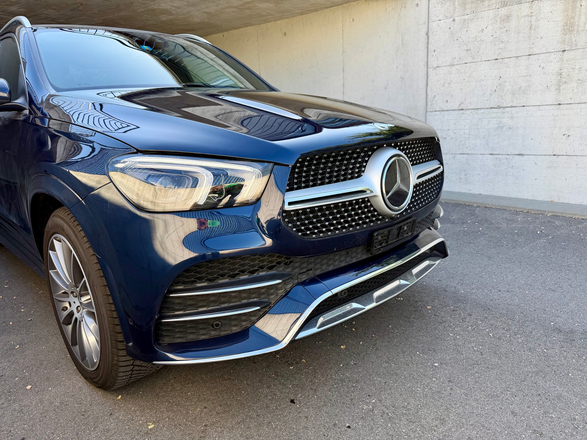 MERCEDES-BENZ GLE 450 AMG Line 4matic-image-2