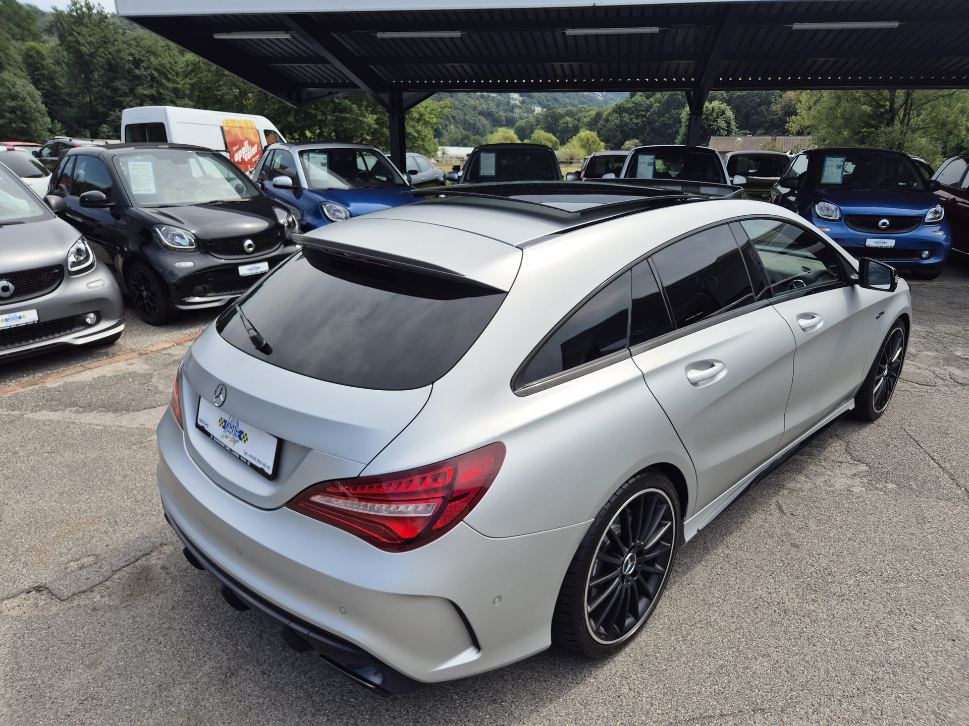 MERCEDES-BENZ CLA Shooting Brake 45 AMG 4Matic Speedshift-image-5