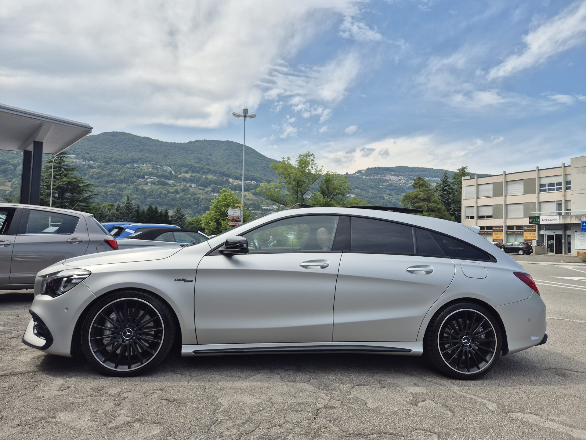 MERCEDES-BENZ CLA Shooting Brake 45 AMG 4Matic Speedshift-image-0