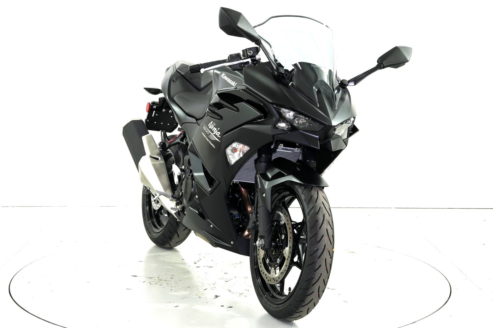 KAWASAKI Ninja 500-showroom-element-1