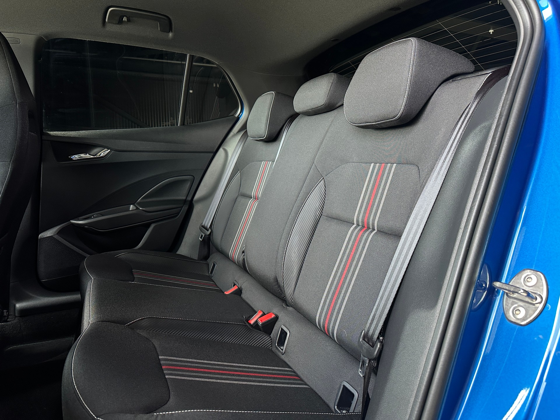 SKODA Fabia 1.0 TSI Monte Carlo DSG-image-11
