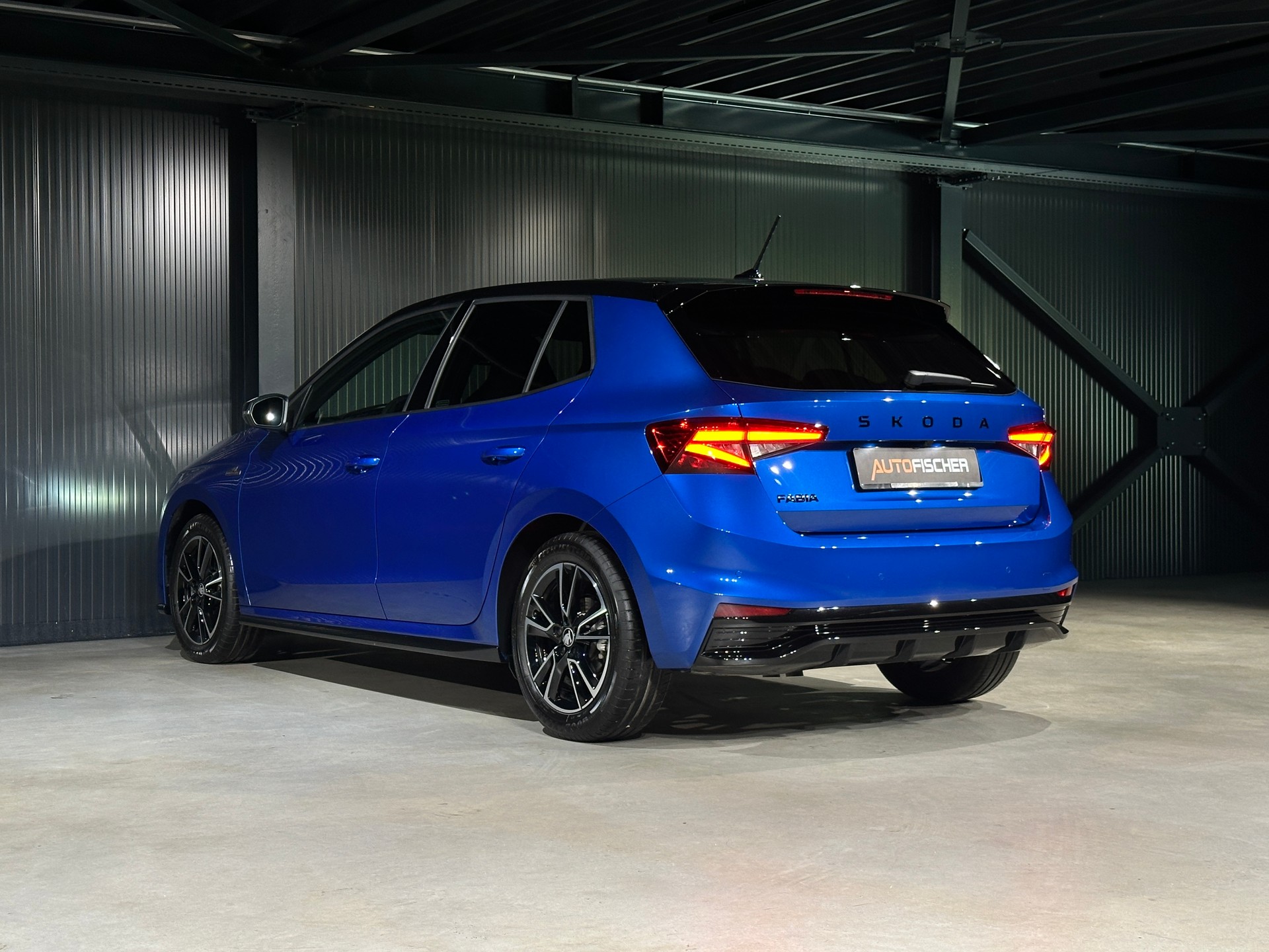 SKODA Fabia 1.0 TSI Monte Carlo DSG-image-7