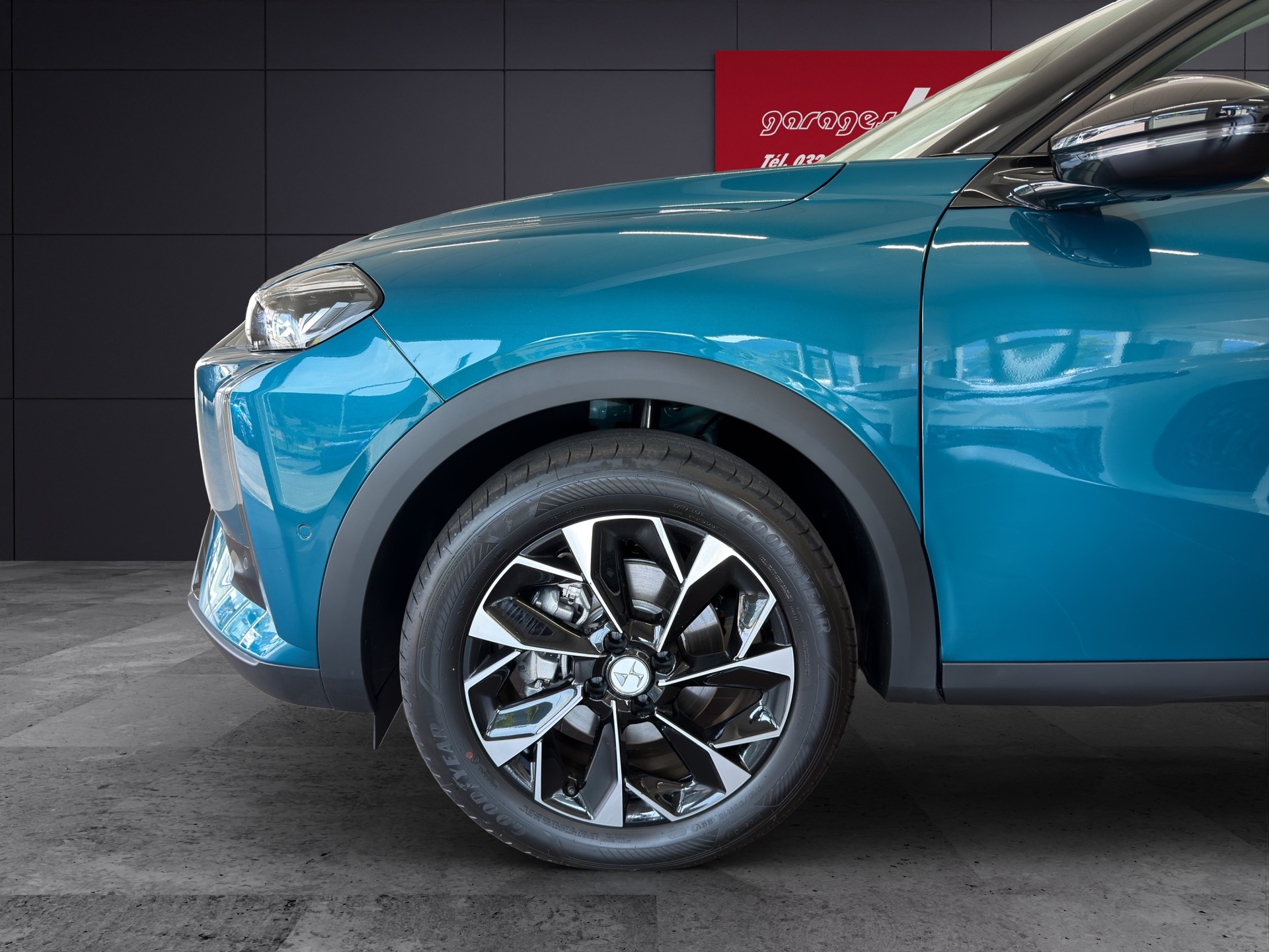 DS AUTOMOBILES DS3 1.2 MHEV Pallas-image-4