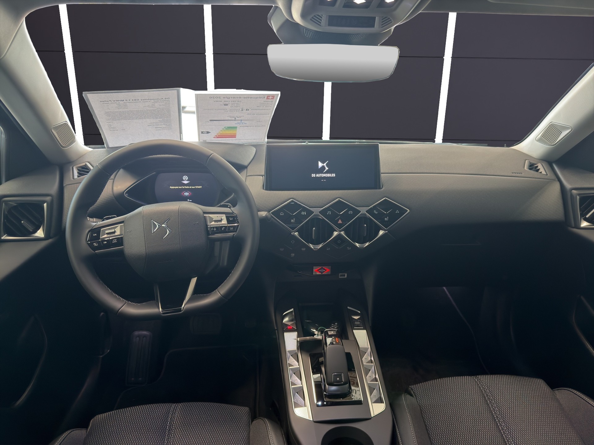 DS AUTOMOBILES DS3 1.2 MHEV Pallas-image-7