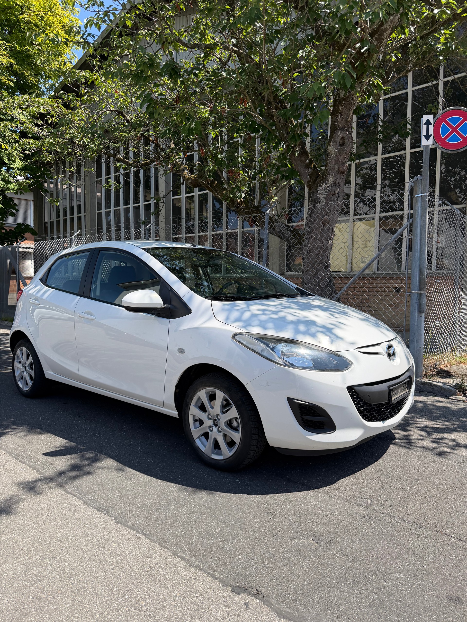 MAZDA 2 1.3i 16V Exclusive-image-0