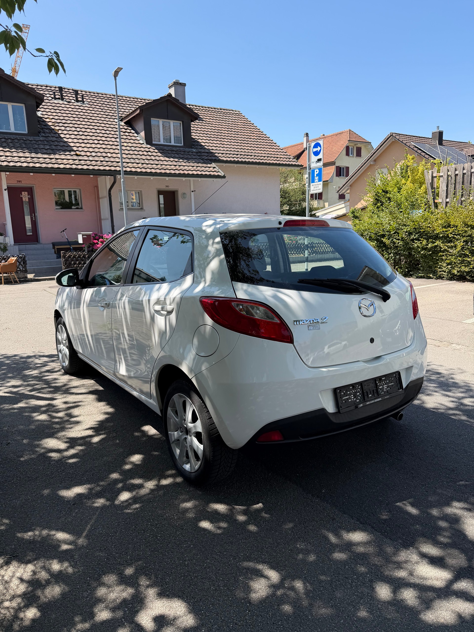 MAZDA 2 1.3i 16V Exclusive-image-5