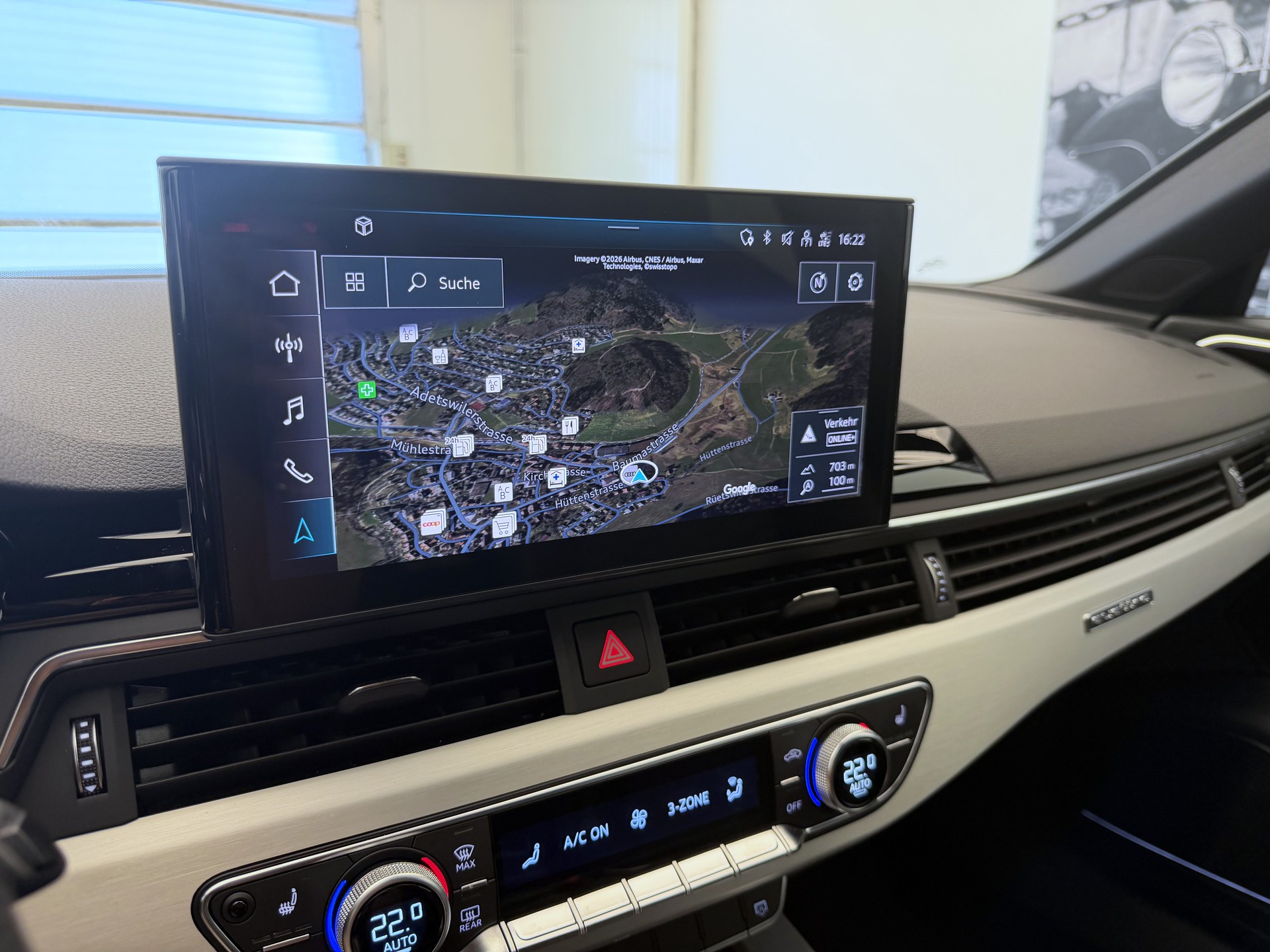 AUDI RS4 Avant quattro tiptronic-image-15