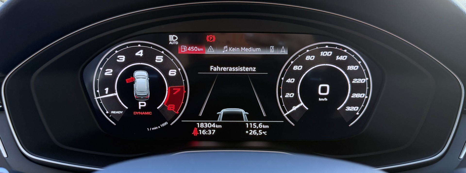 AUDI RS4 Avant quattro tiptronic-image-10