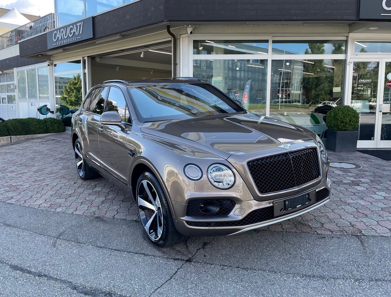BENTLEY Bentayga V8-image-1