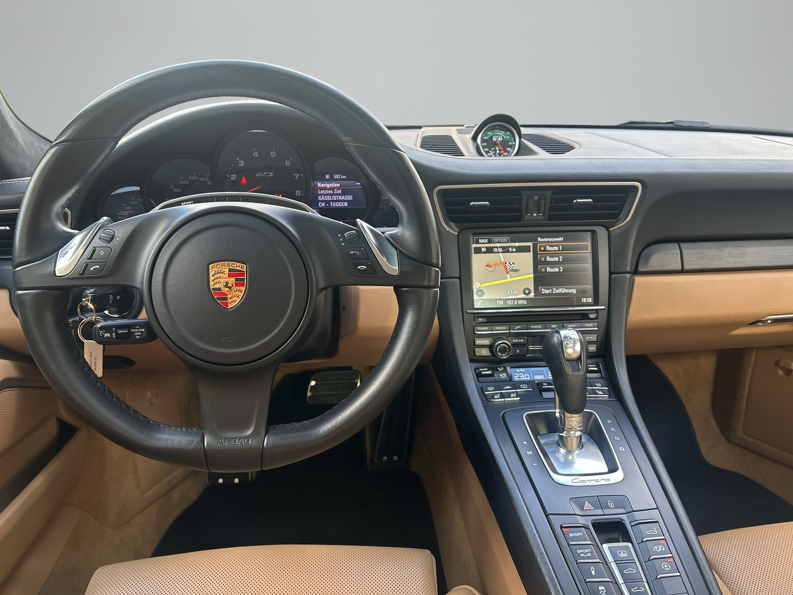 PORSCHE 911 Carrera 4 GTS PDK -fortlaufende Approved Garantie-komplette und einwandfreie Servicehystorie--image-6