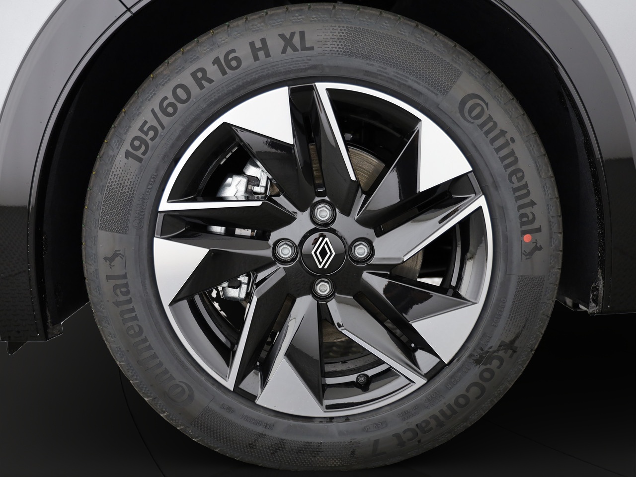 RENAULT Clio 1.8 E-Tech techno-image-3