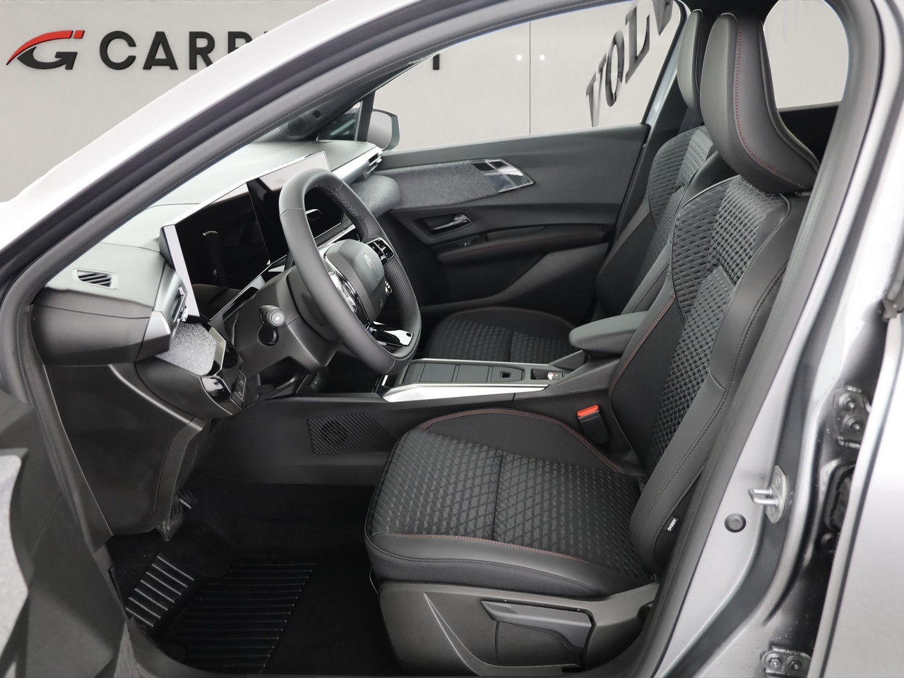 RENAULT Clio 1.8 E-Tech techno-image-5