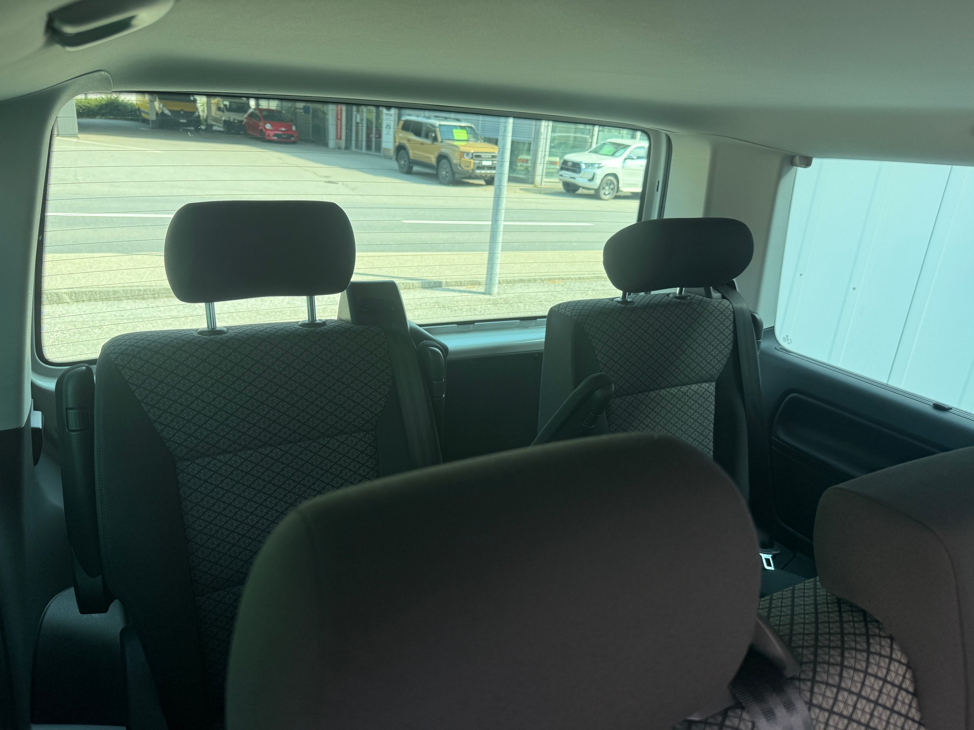 VW T6.1 Multivan 2.0 TDI Trendline Liberty DSG*ZAHNRIEMEN FRISCH*-image-13