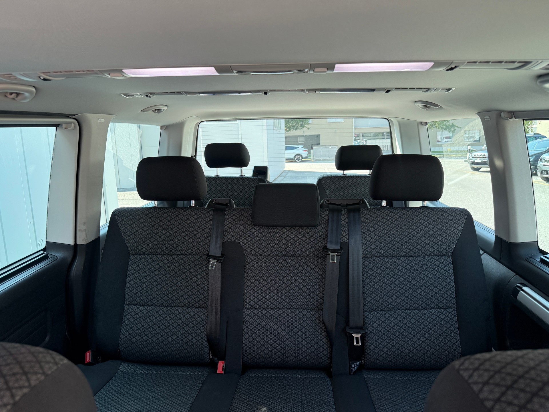 VW T6.1 Multivan 2.0 TDI Trendline Liberty DSG*ZAHNRIEMEN FRISCH*-image-22