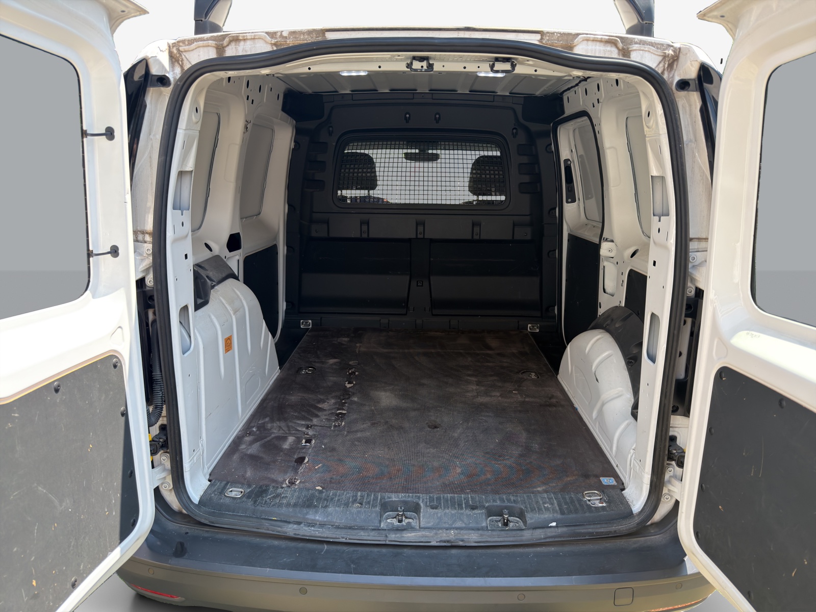 VW Caddy Cargo 1.5 TSI-image-12