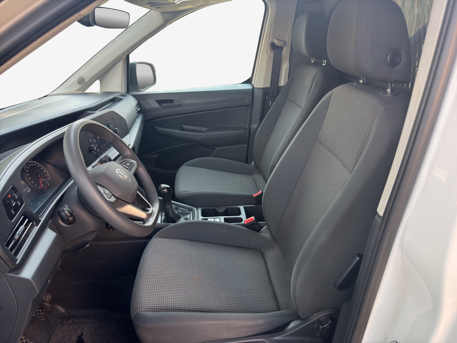 VW Caddy Cargo 1.5 TSI-image-7