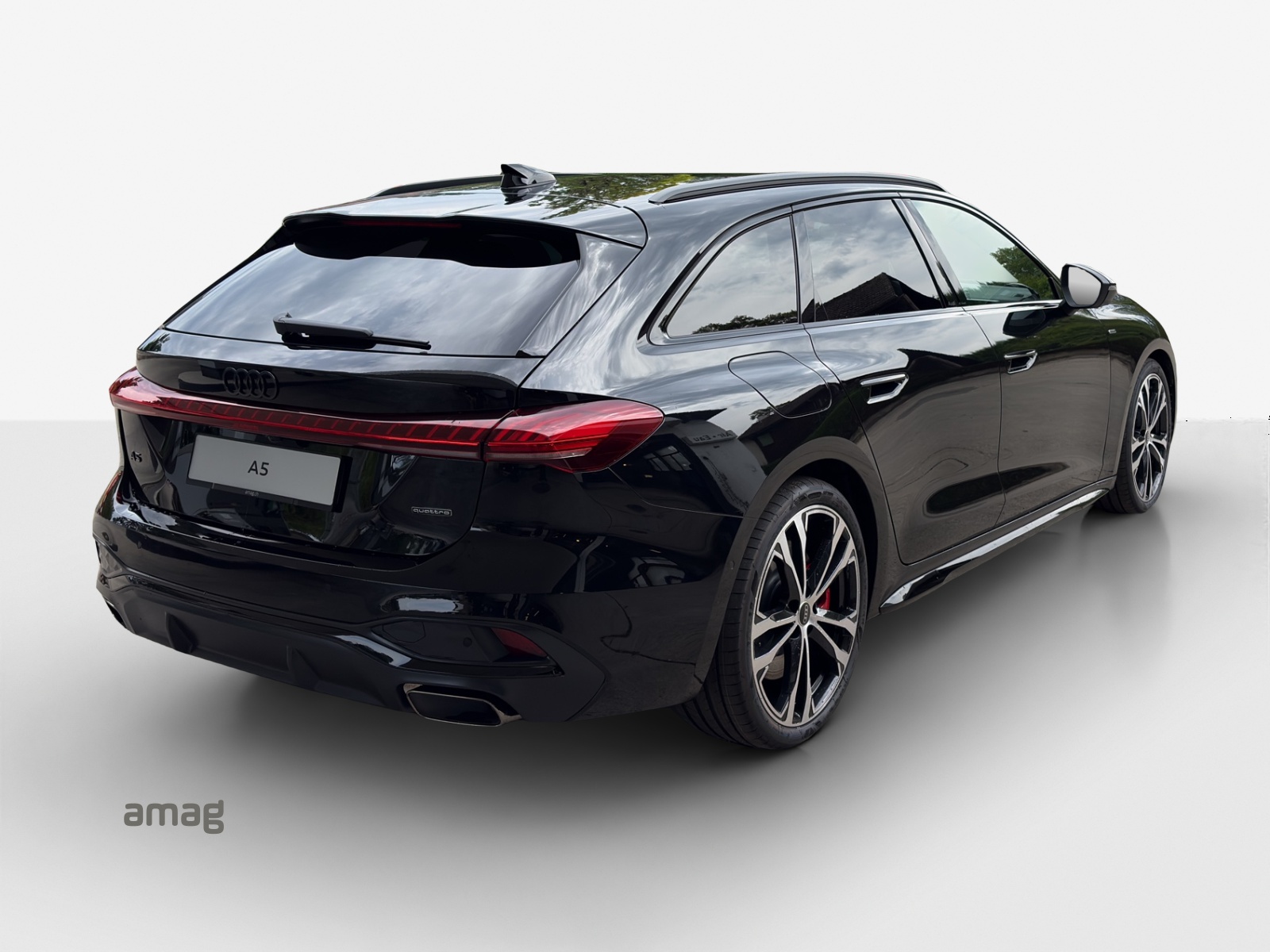 AUDI A5 Avant e-hybrid quattro 270 kW S tronic-image-4