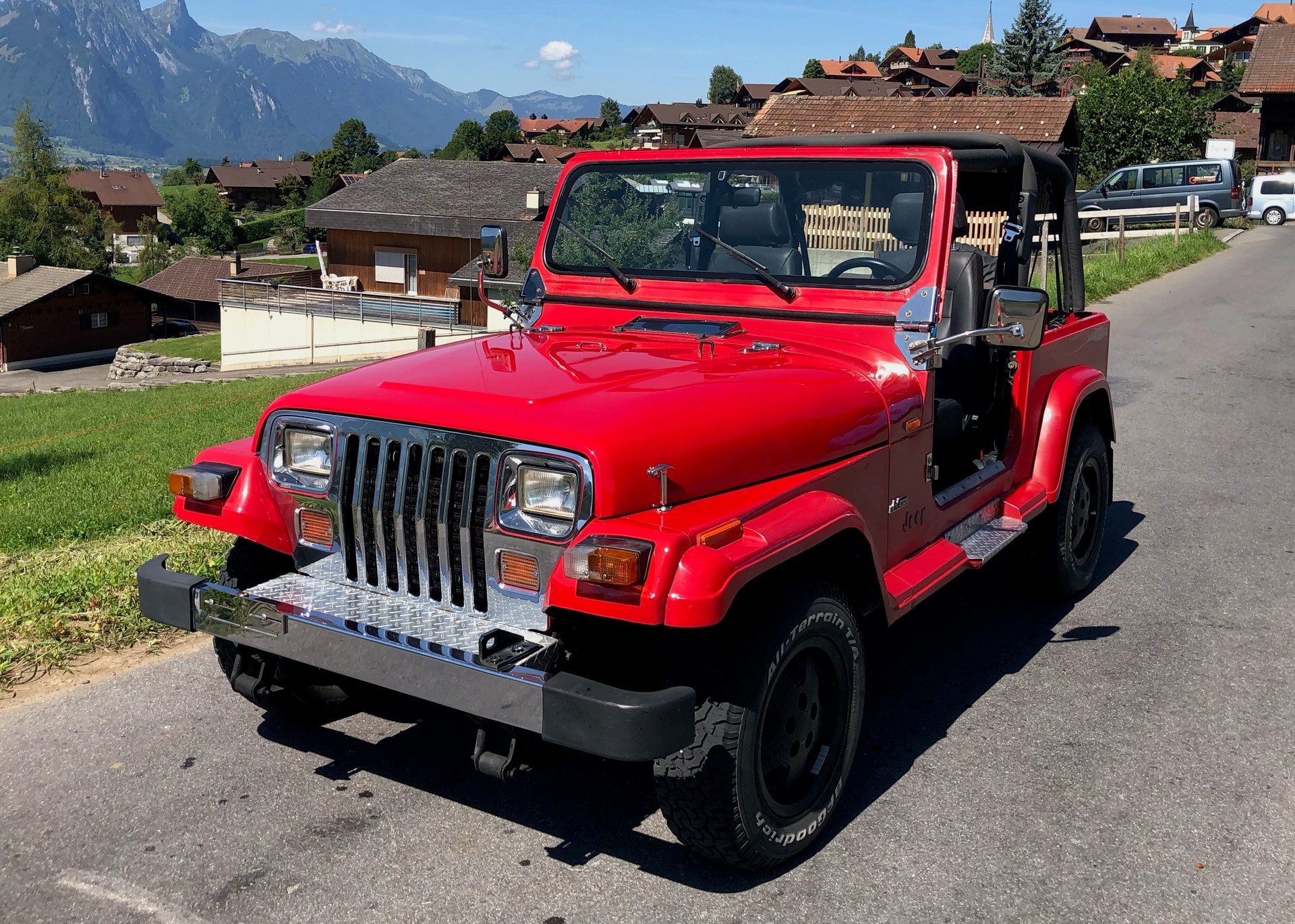 JEEP 4.0 Laredo Hardtop-image-1
