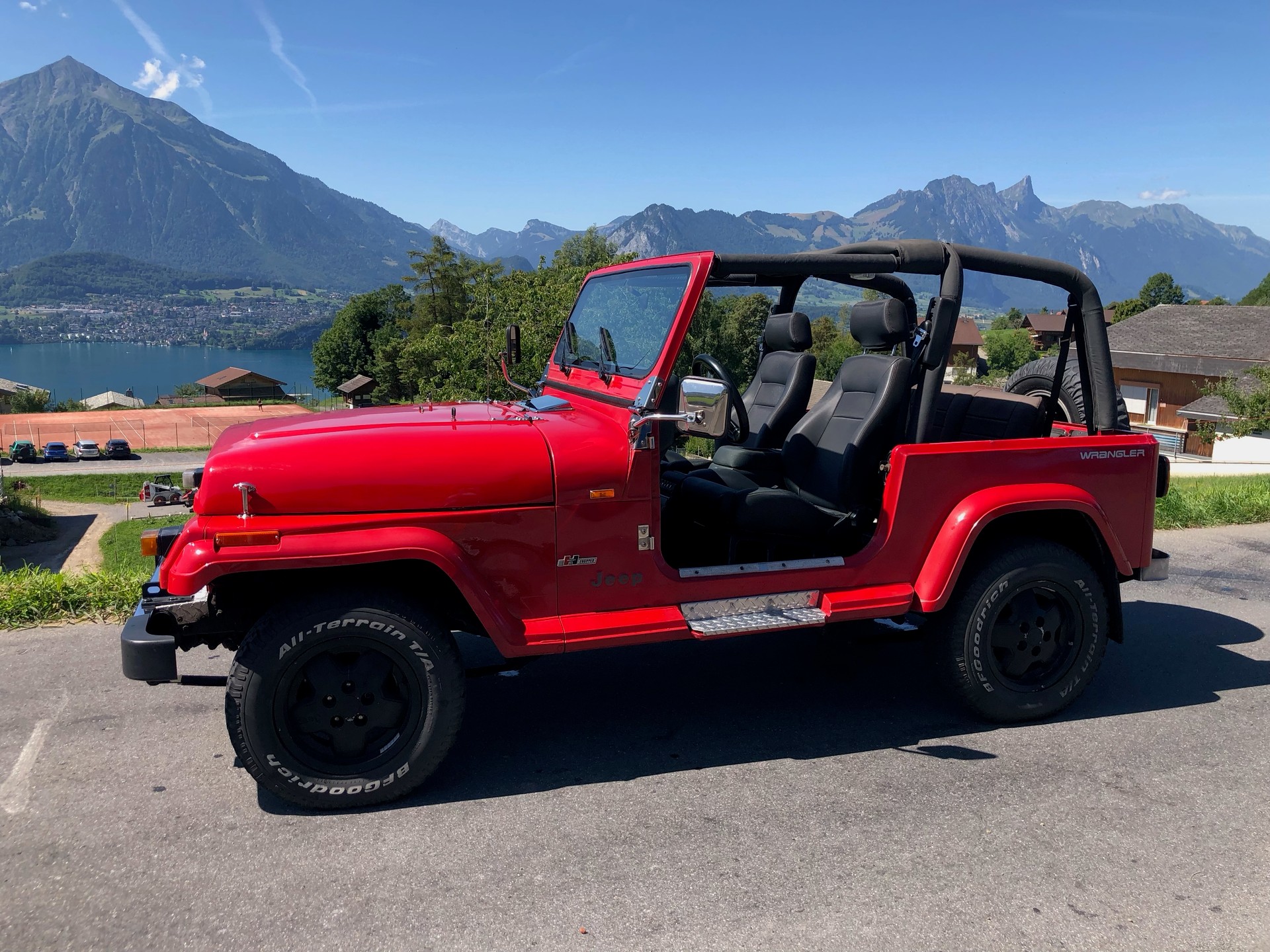 JEEP 4.0 Laredo Hardtop-image-0