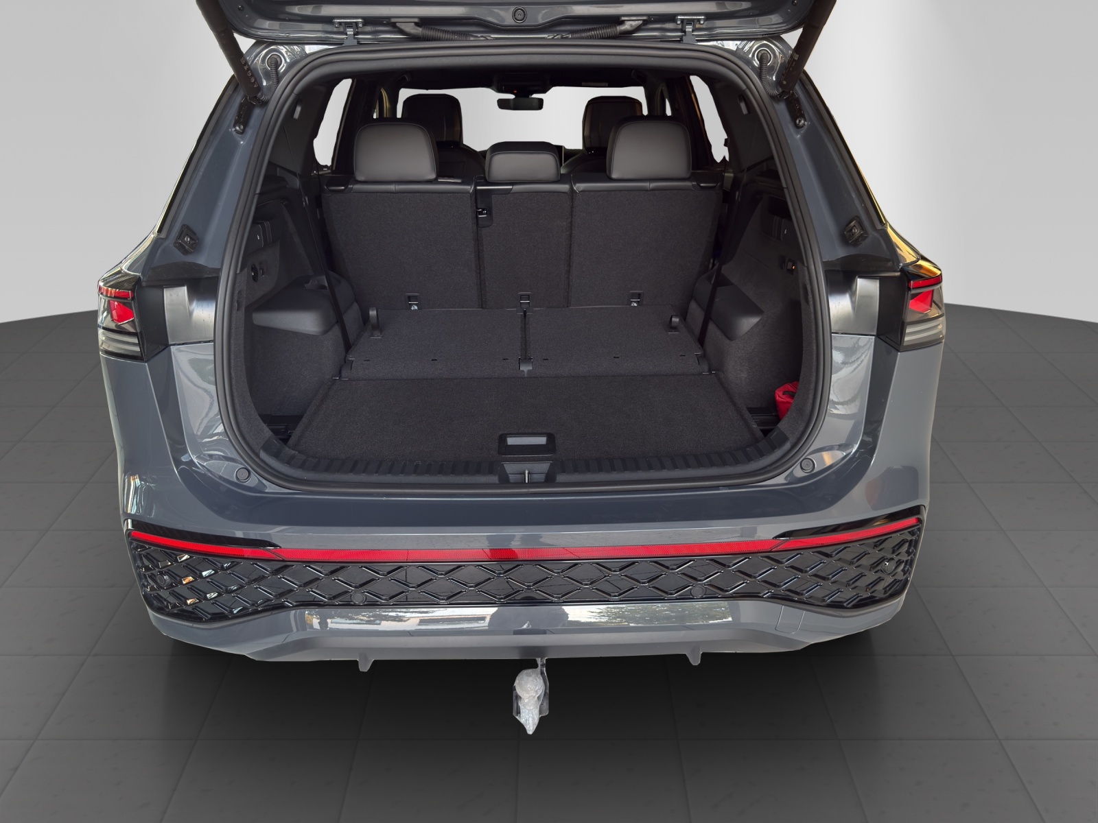 VW Tayron 2.0 TSI R-Line DSG 4Motion, 7-Sitzer, delfingrau met.-image-10