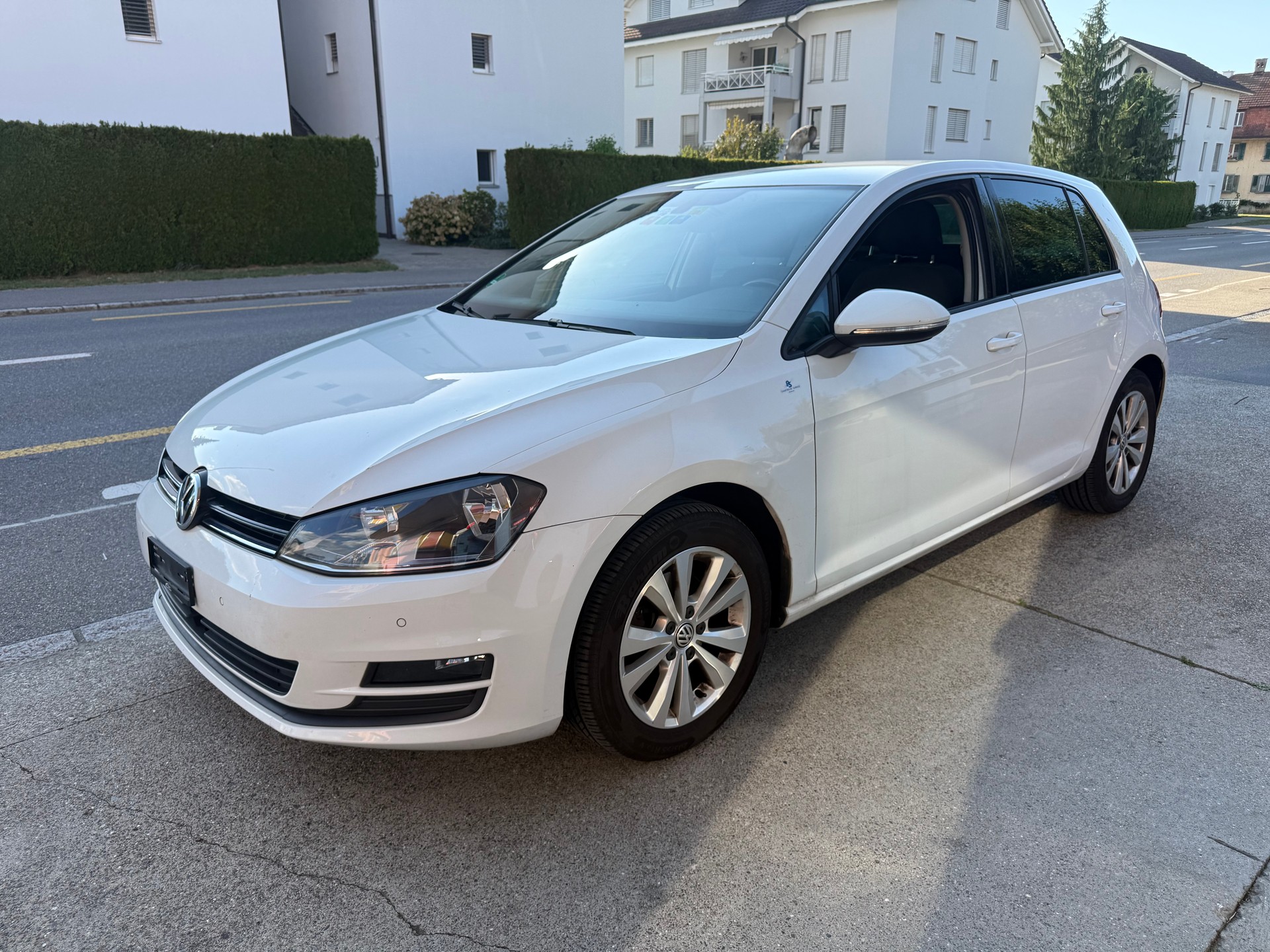 VW Touran 1.4 TSI Highline DSG-image-0