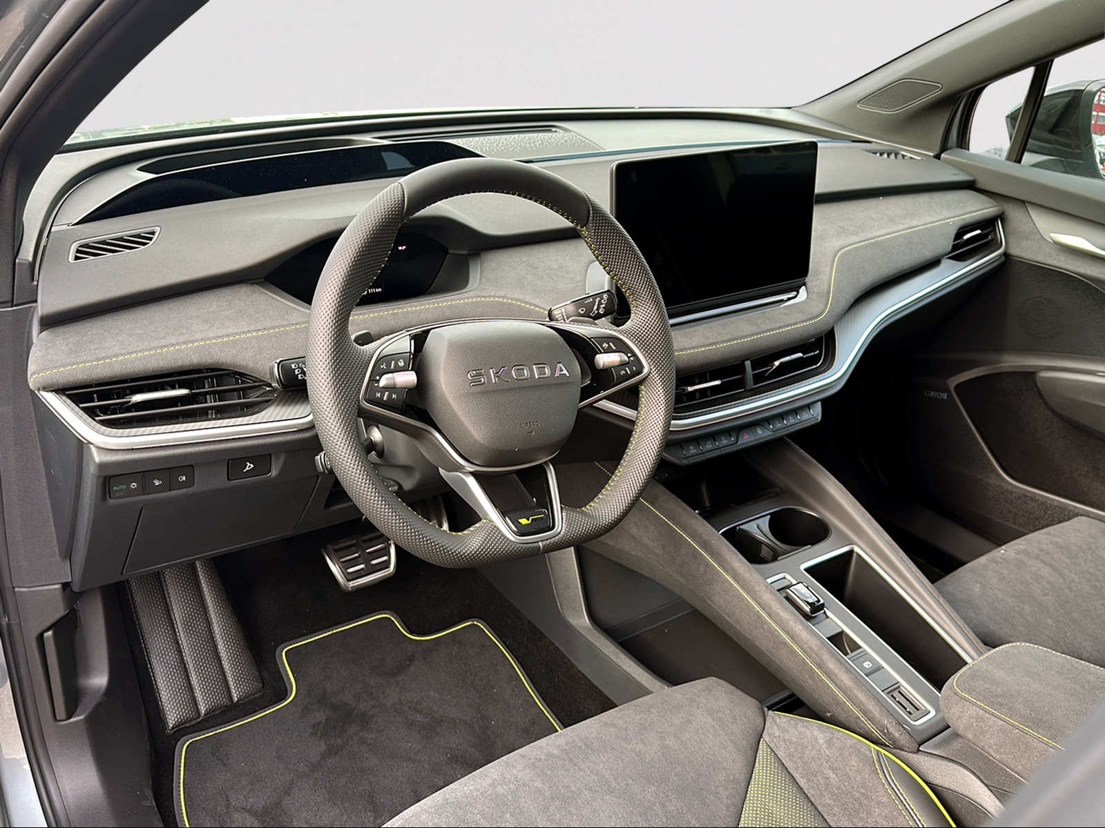 SKODA Elroq RS 4x4-showroom-element-3