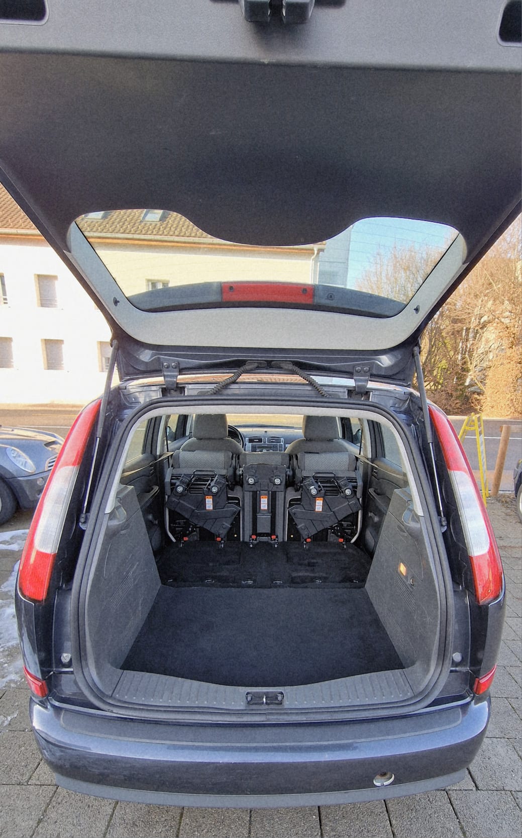 FORD Focus C-Max 1.6 Ti-VCT Carving-image-5