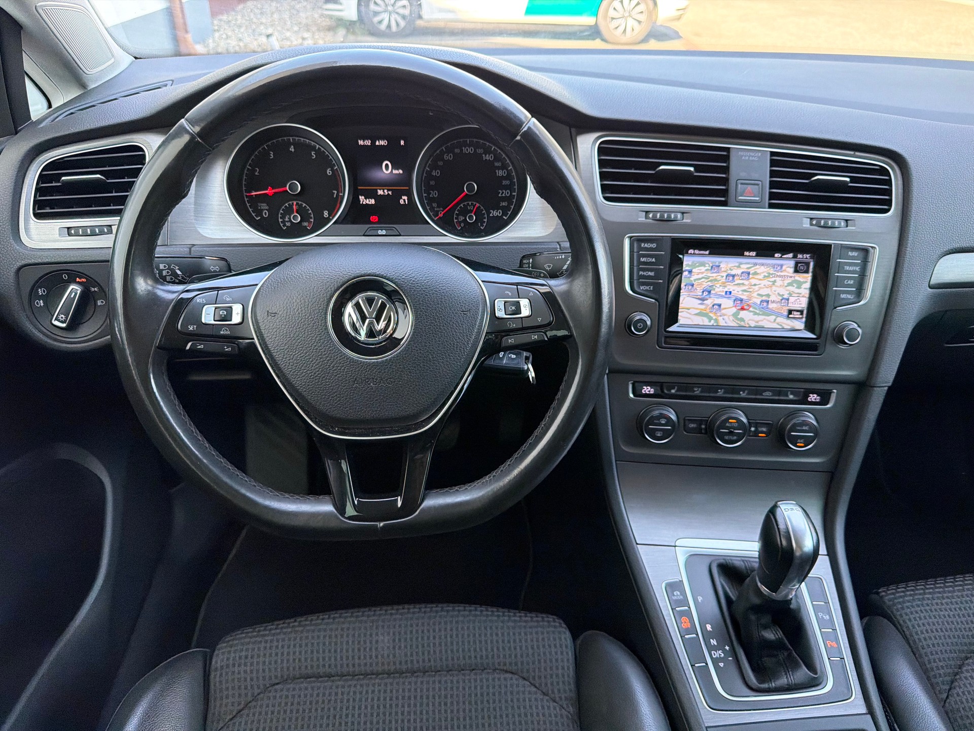 VW Golf 1.4 TSI Comfortline DSG-image-19