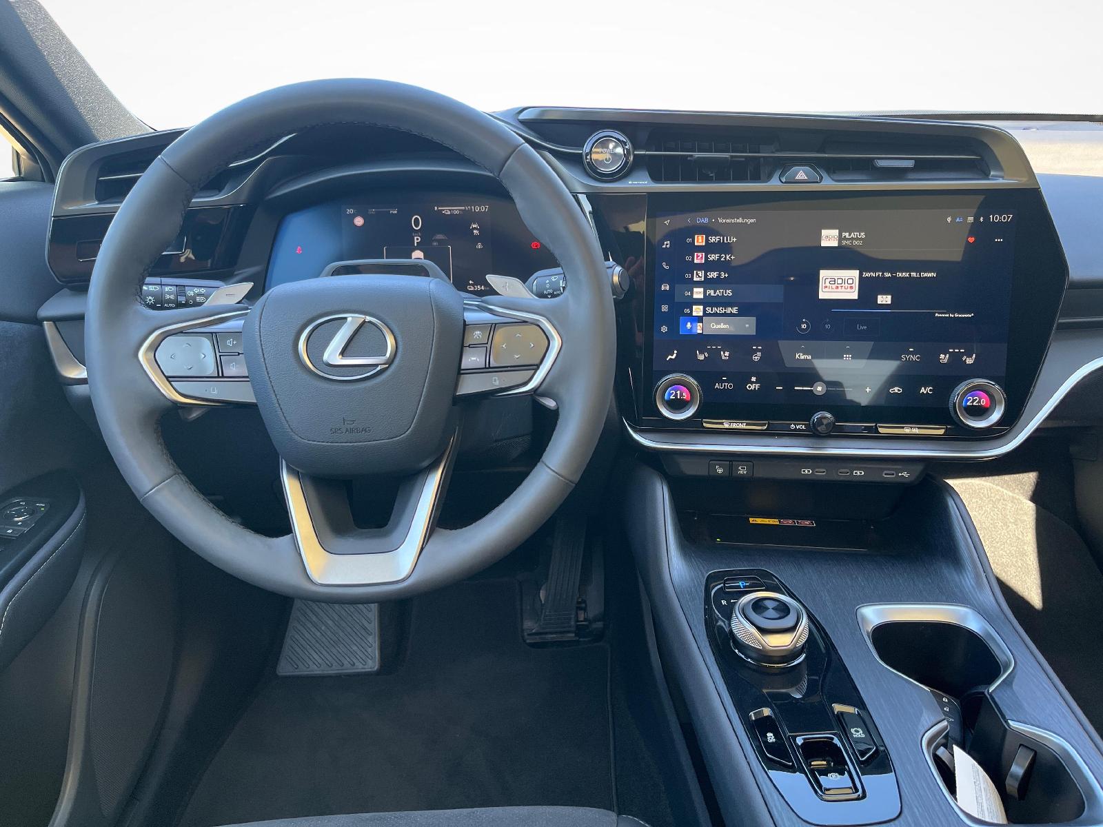 LEXUS RZ 450e Excellence-image-8