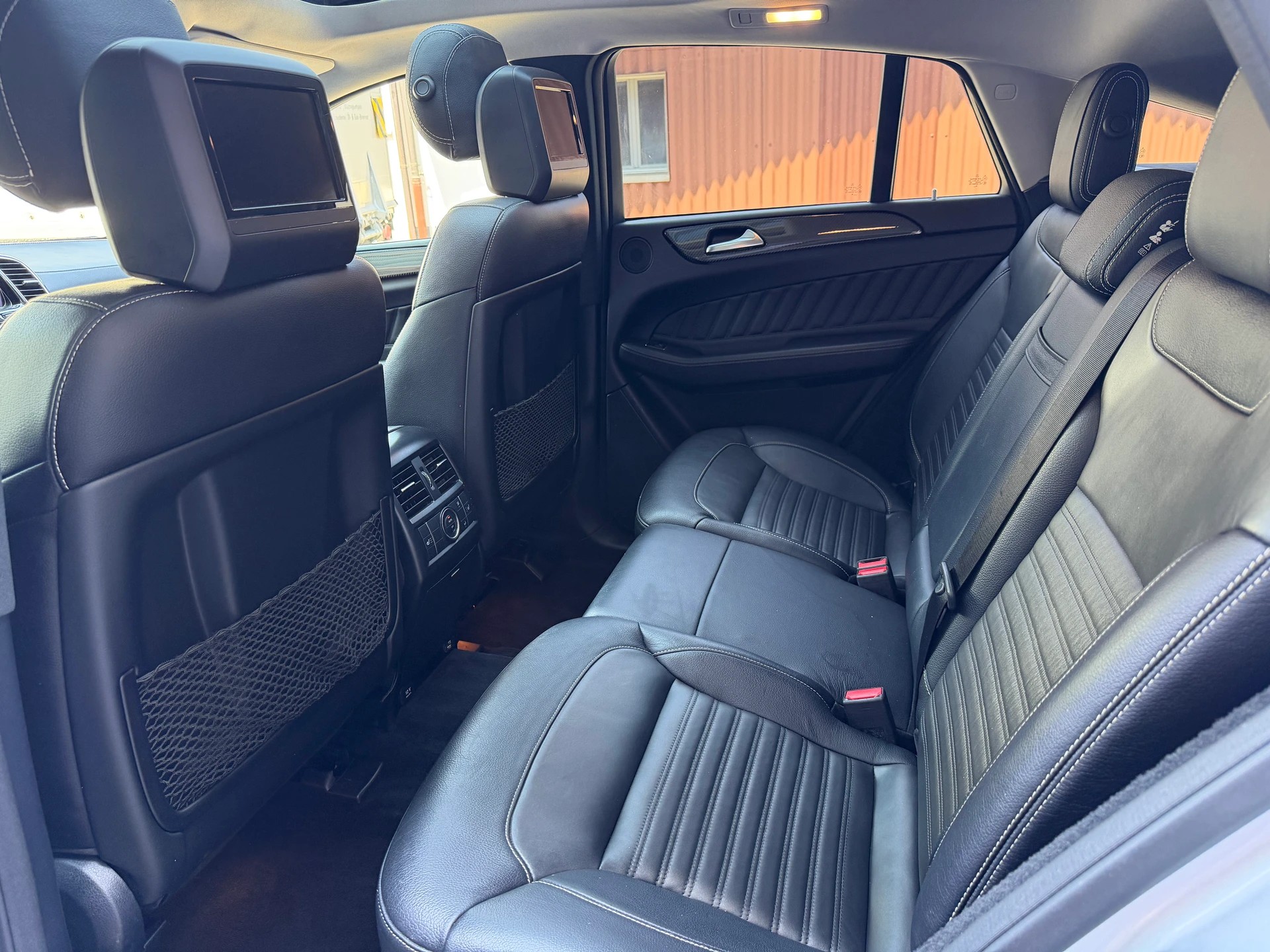MERCEDES-BENZ GLE Coupé 450 AMG 4Matic 9G-Tronic-image-18