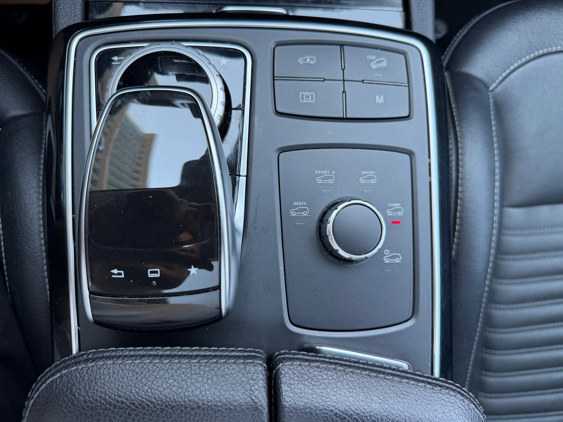 MERCEDES-BENZ GLE Coupé 450 AMG 4Matic 9G-Tronic-image-25