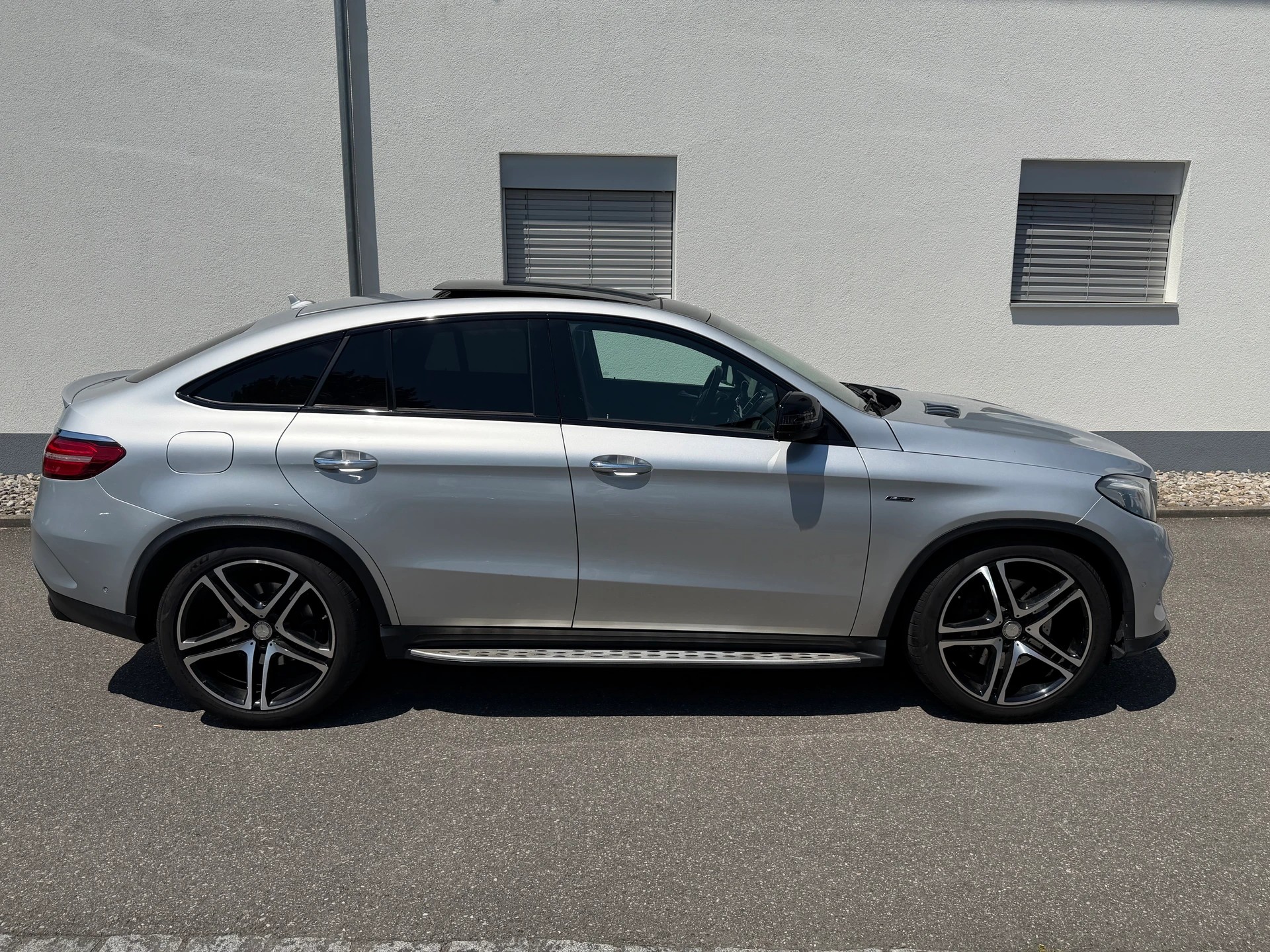 MERCEDES-BENZ GLE Coupé 450 AMG 4Matic 9G-Tronic-image-4