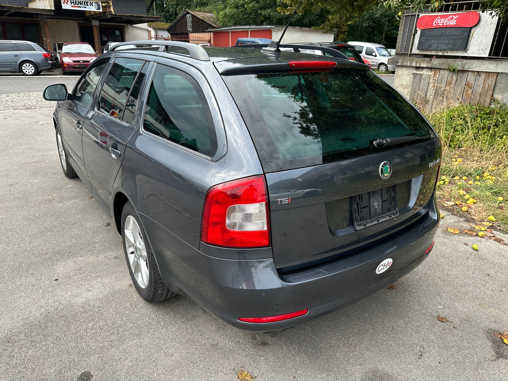 SKODA Octavia Combi 1.8 TSI Ambiente FIXPREIS-image-16