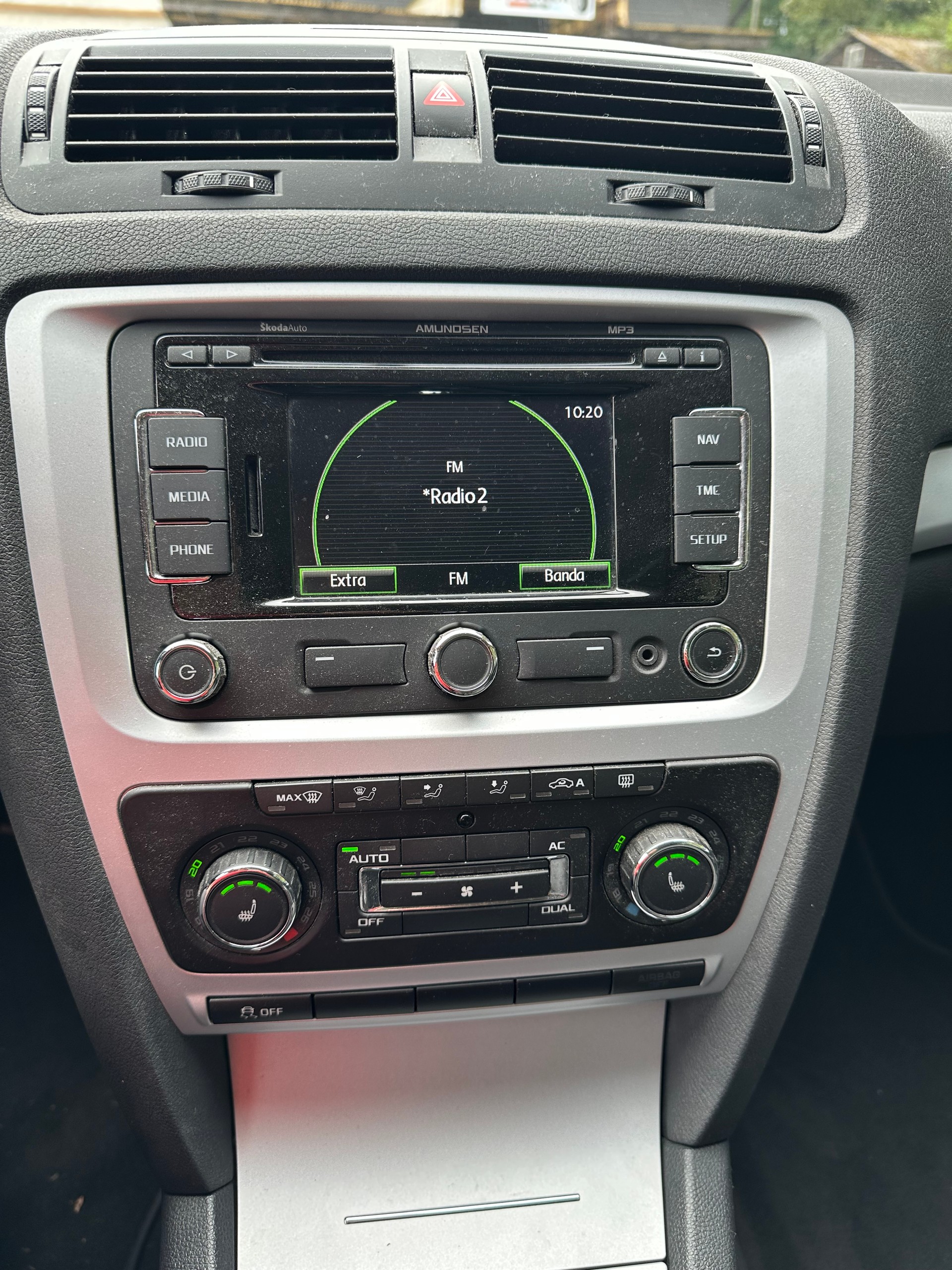 SKODA Octavia Combi 1.8 TSI Ambiente FIXPREIS-image-21