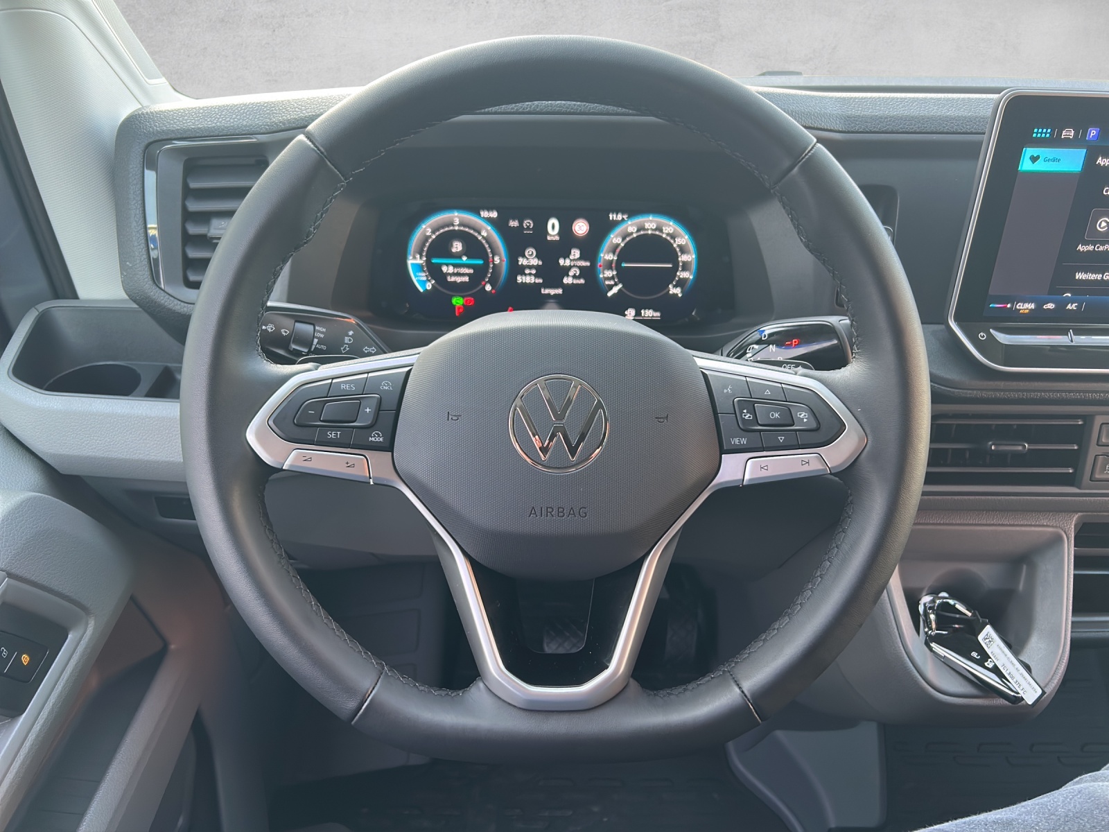 VW Crafter 35 2.0 BiTDI L3 4Motion A-image-15
